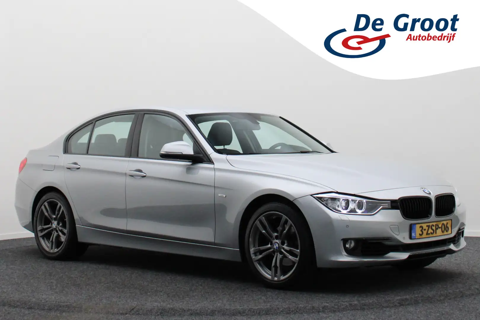 BMW 320 3-serie 320i High Executive Leer, H&K, Navigatie, Gris - 1