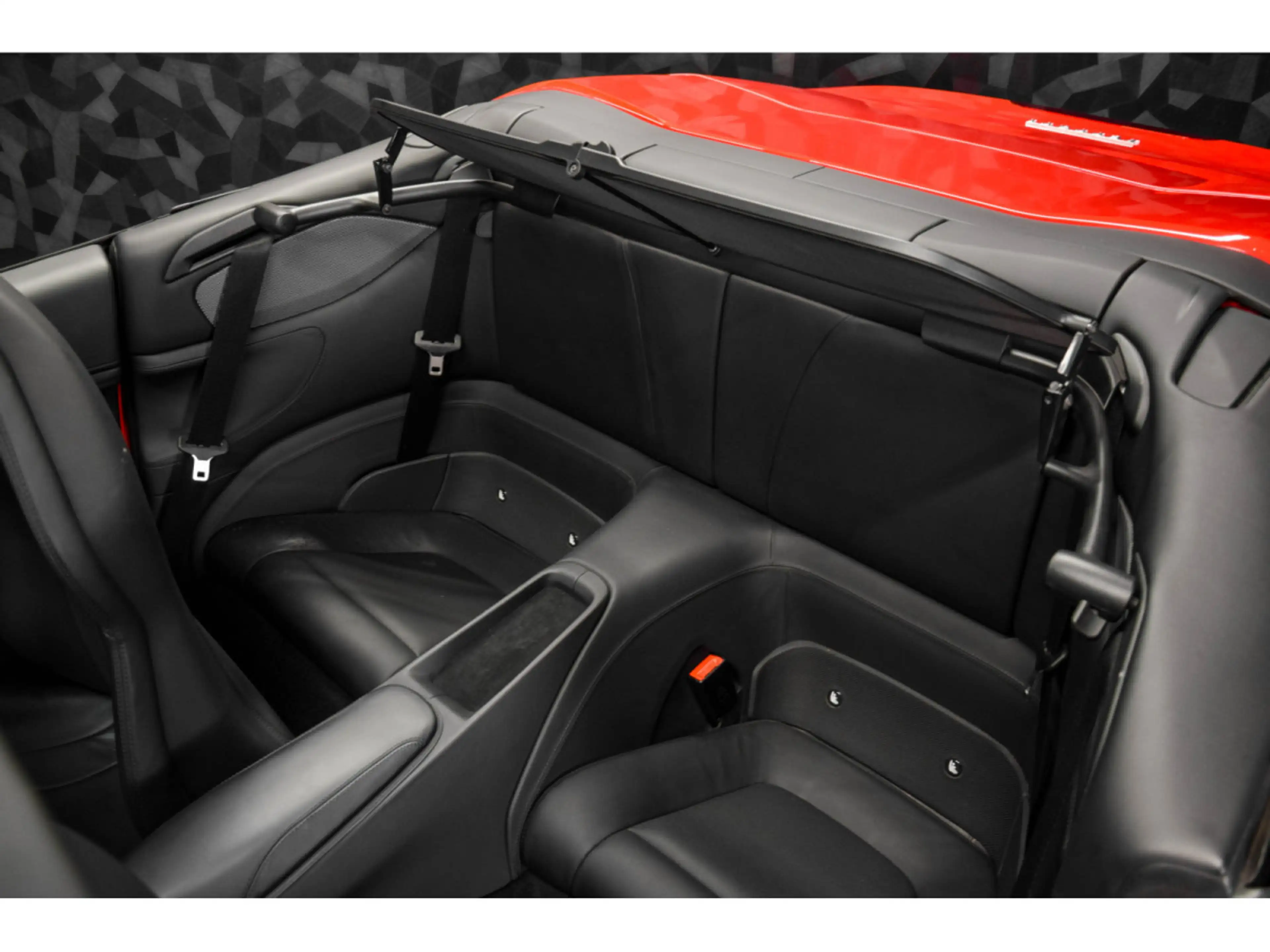 Ferrari Portofino ROSSO CORSA — photo 14