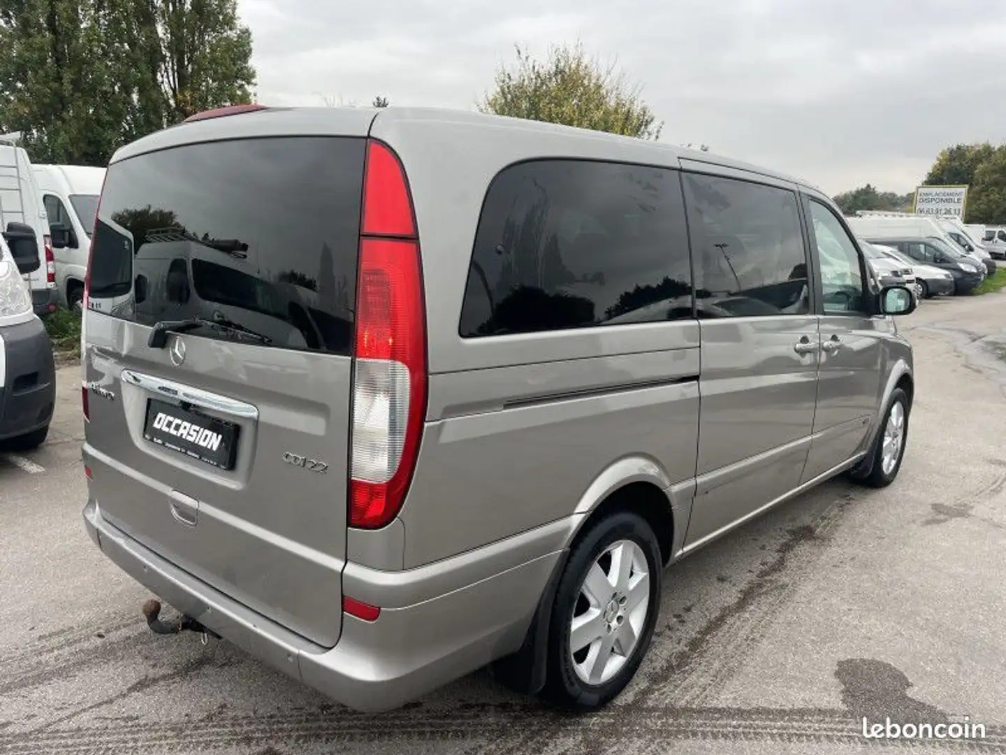 Mercedes-Benz Viano Mercedes CDI 2.2 TREND LONG BA Beżowy - 2