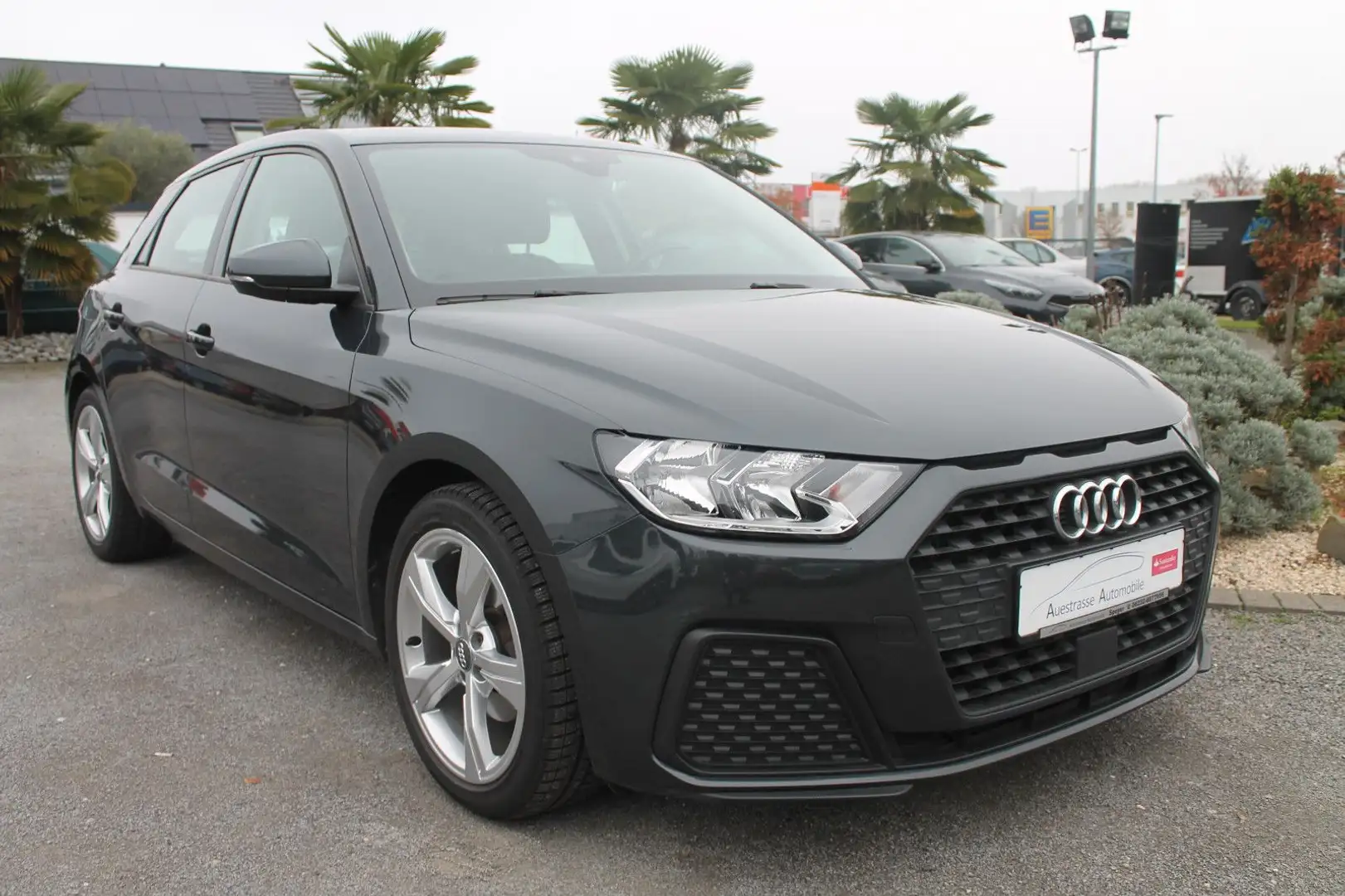 Audi A1 Sportback, Navi, PDC, SHZ, Tempomat Gris - 1