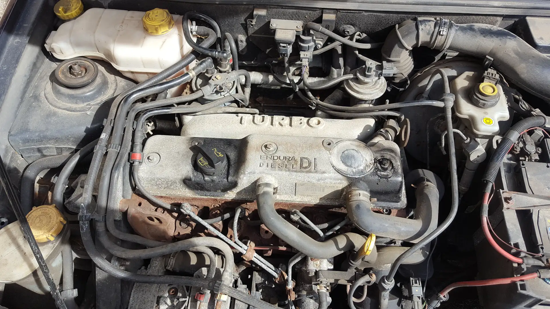 Ford Fiesta 1.8 Turbo Di Classic Azul - 1