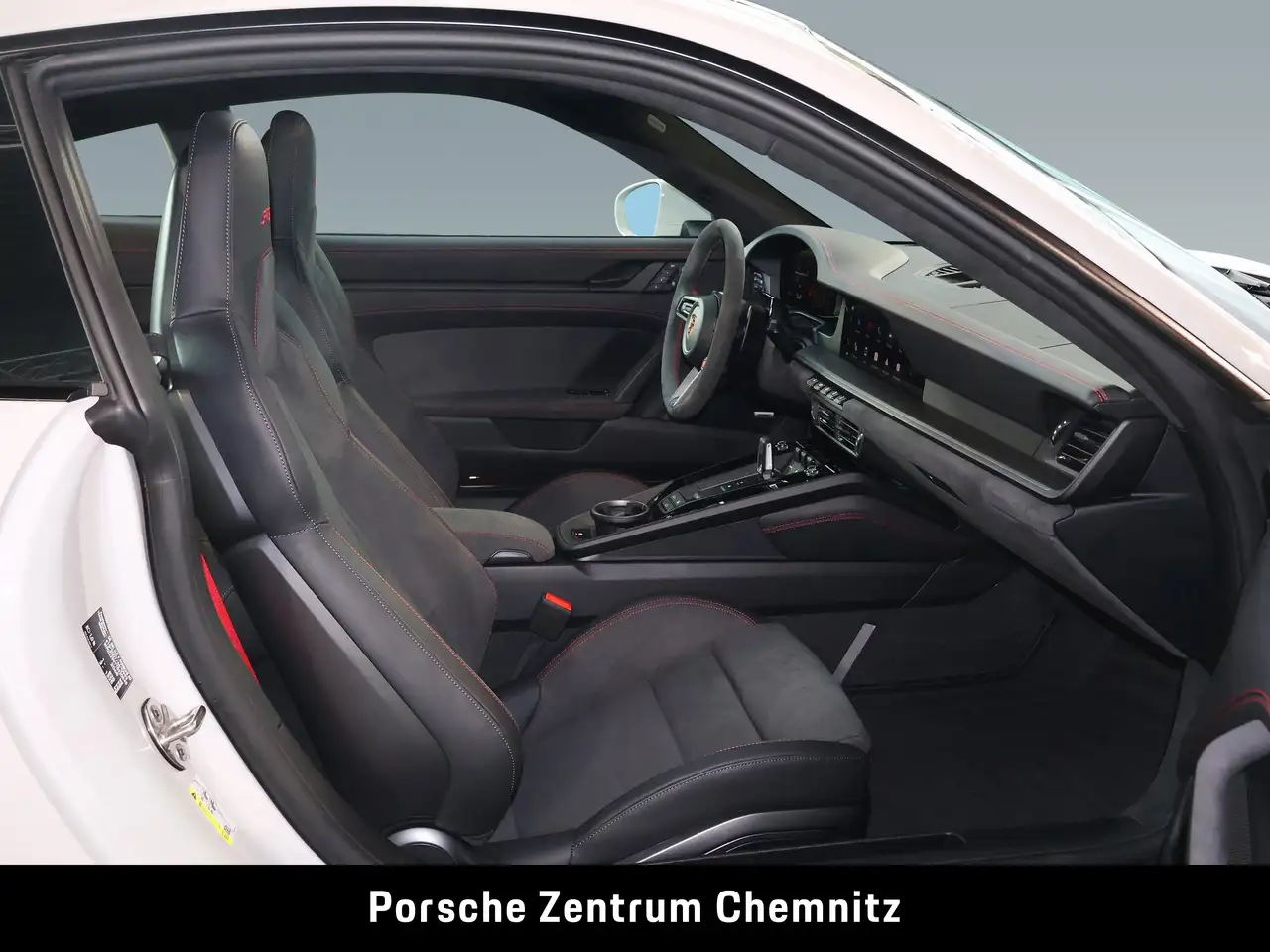 Porsche 911 Carrera 4 GTS HD-Matrix;elektr. Schiebedach;Chrono 13
