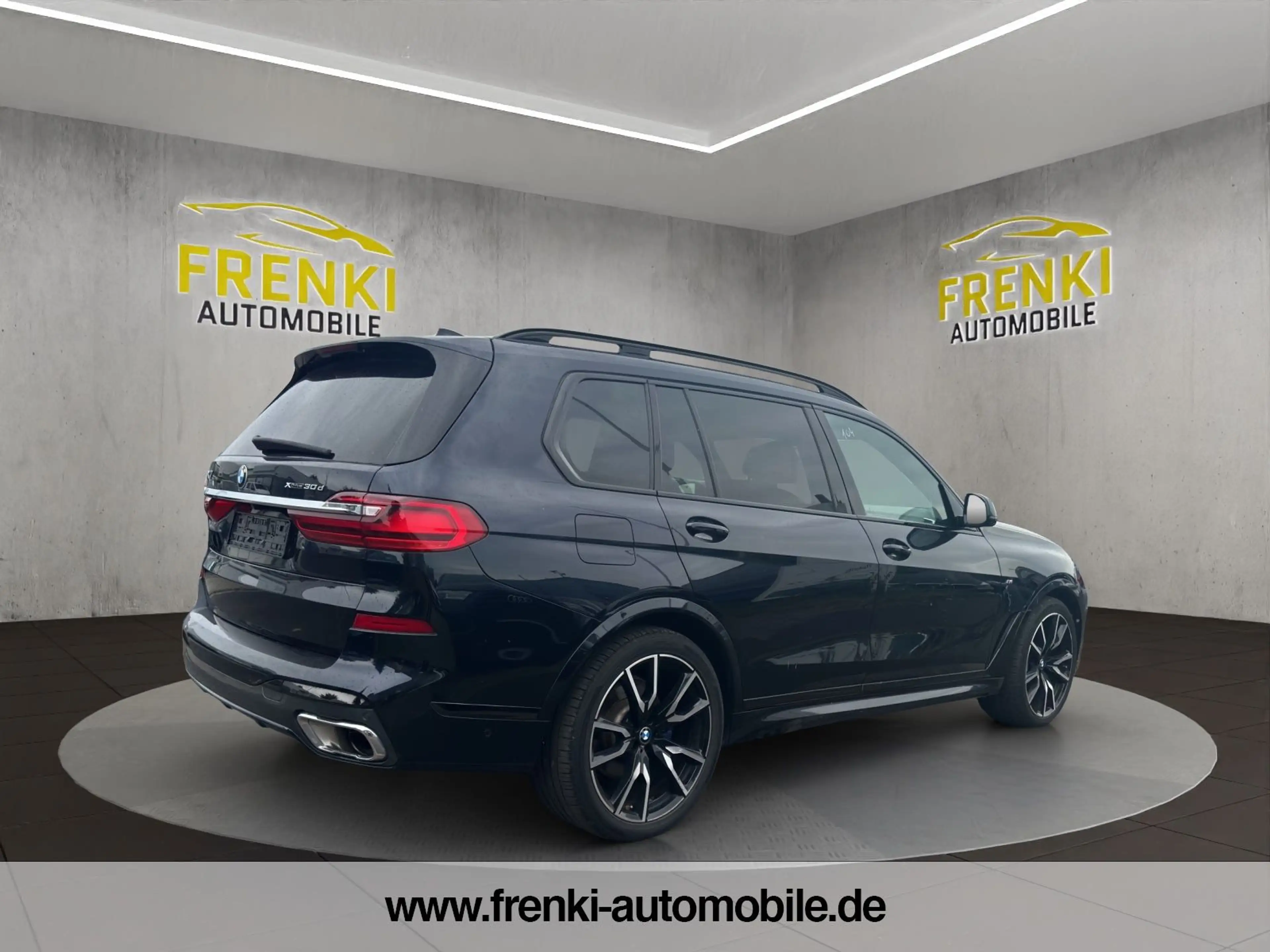 BMW X7 xDrive 30 d M Sport — photo 8