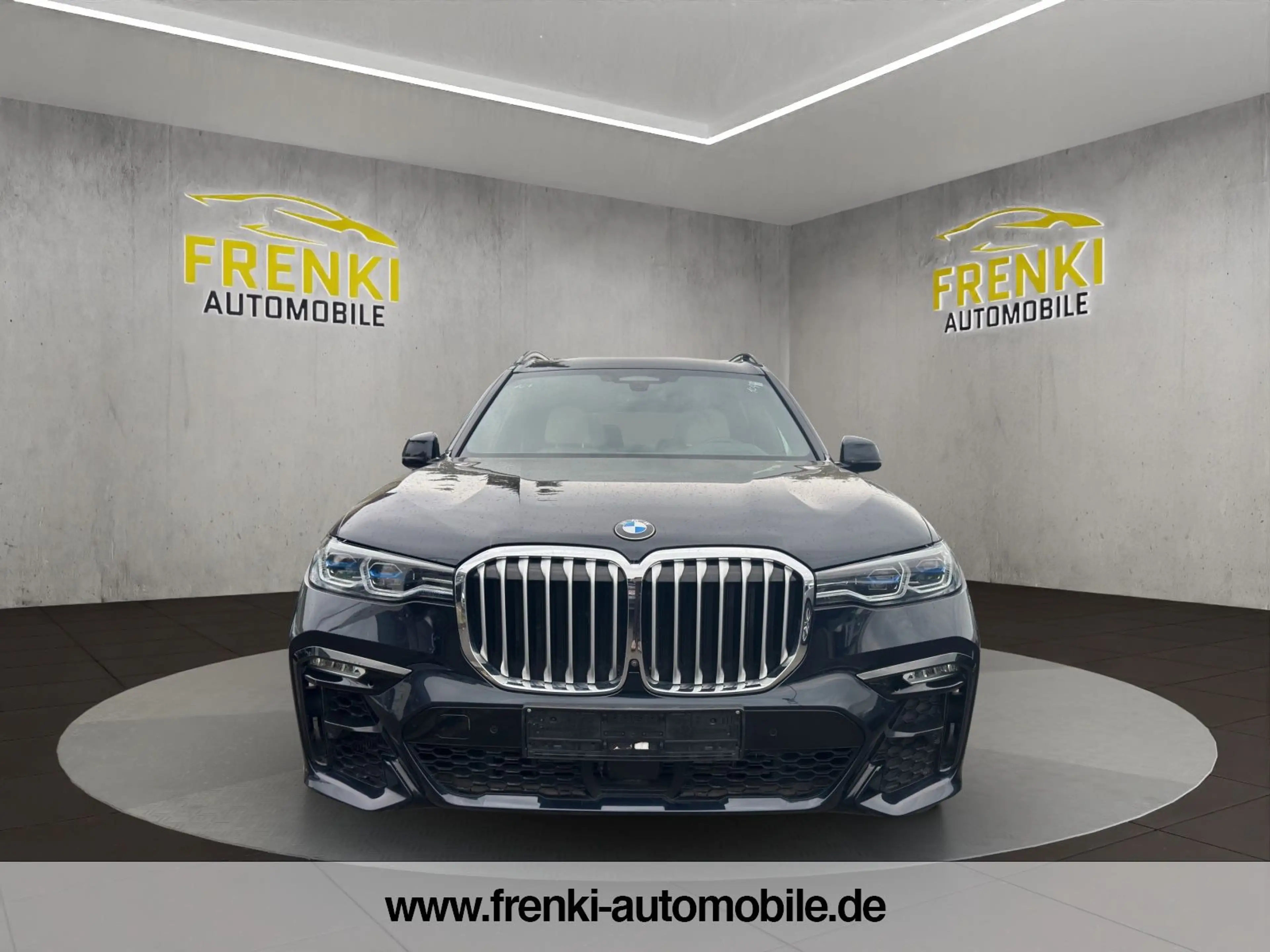 BMW X7 xDrive 30 d M Sport — photo 2
