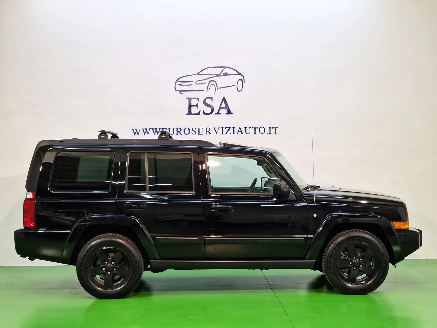 Jeep Commander Commander 3.7lV6 Limited GPL Schwarz - 2