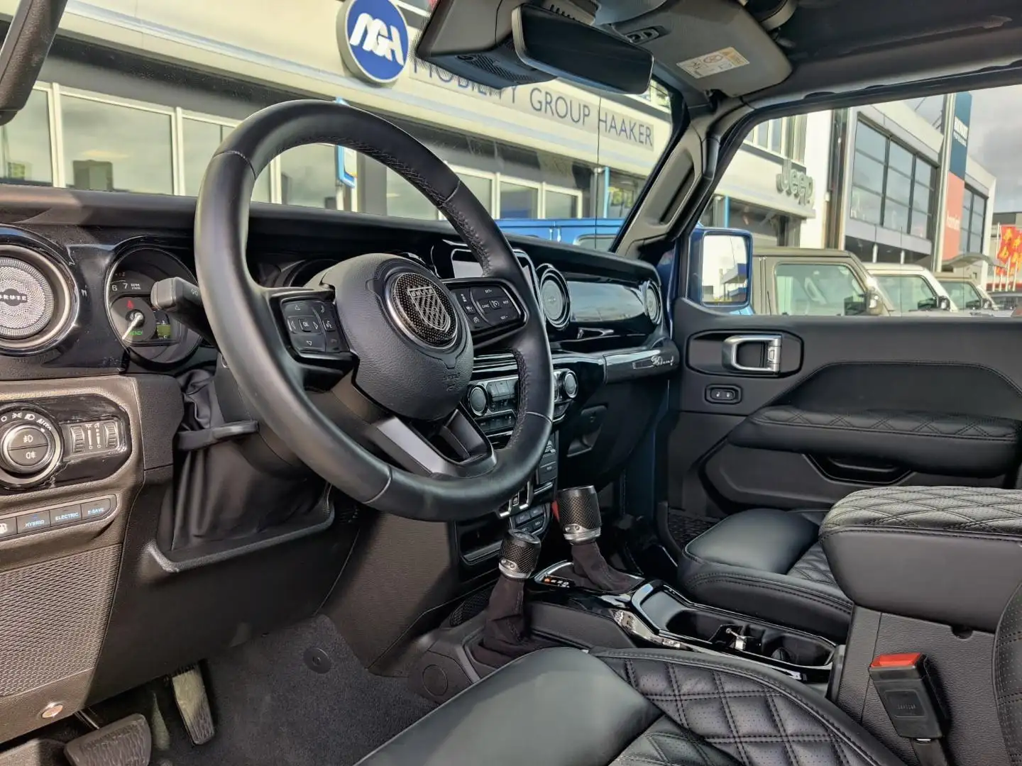 Jeep Wrangler BRUTE Custom Sahara 4xe 380 Blauw - 2