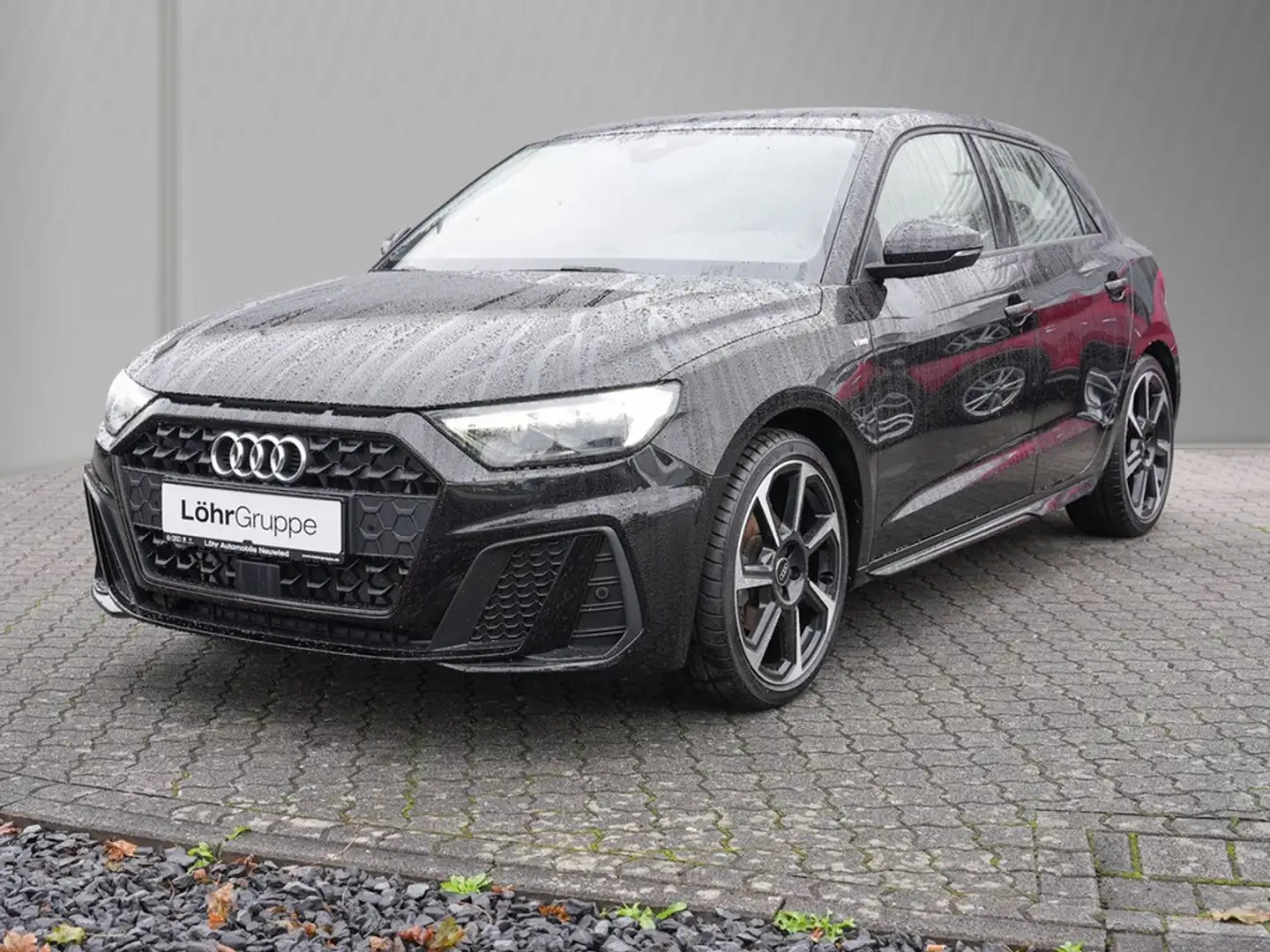 Audi A1 Sportback 30 TFSI S Line /LED/PDC/SHZ Schwarz - 2