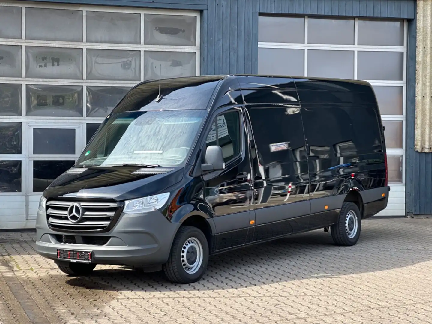 Mercedes-Benz Sprinter 317 CDI/Maxi/L3H2/Klima/Kamera/AHK Negro - 1