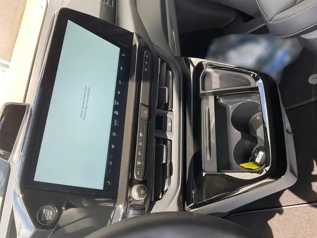 Ford Tourneo Custom Titanium X PHEV L1 Ansicht 14