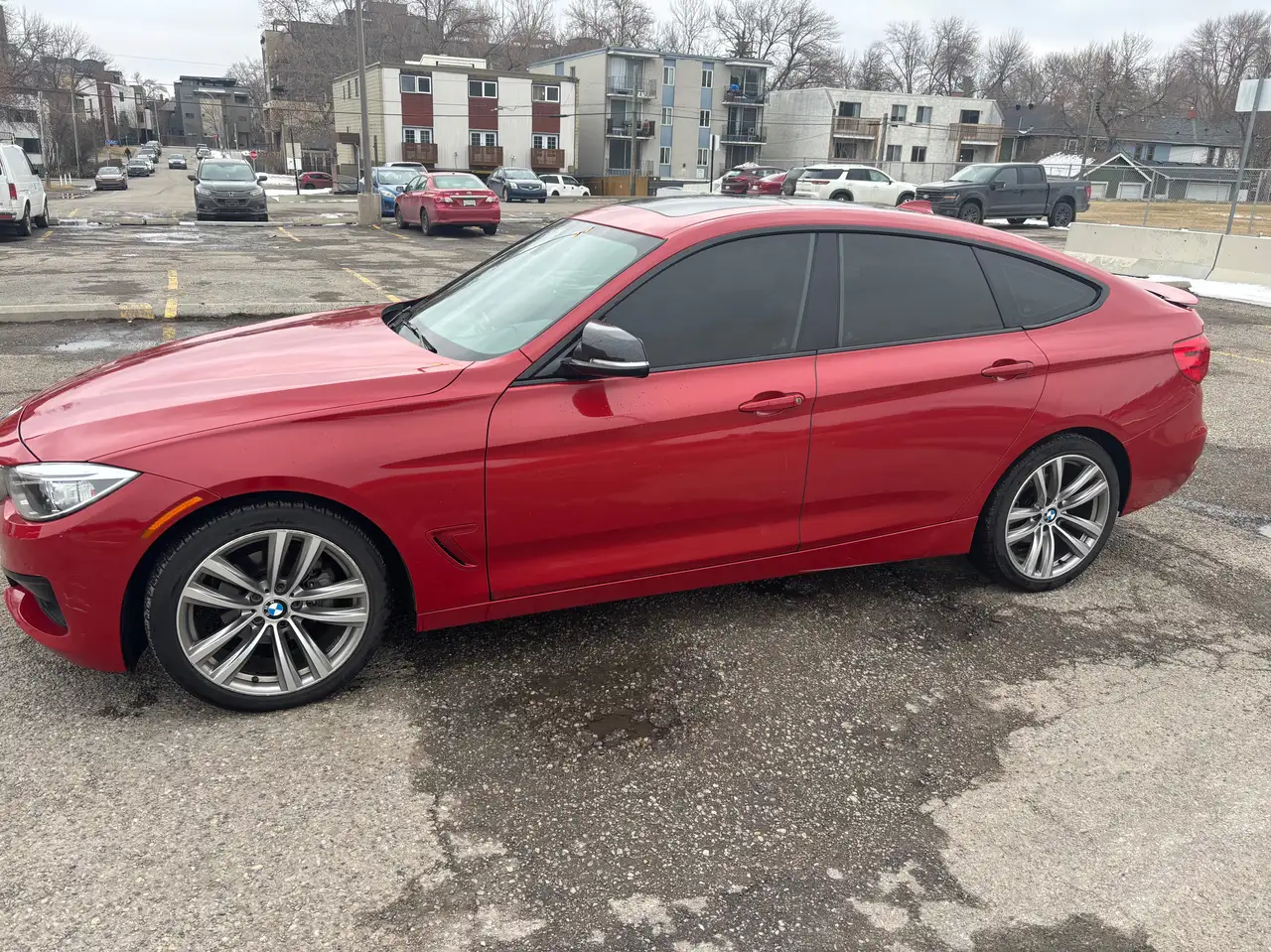 BMW 3 Series снимка BMW 3 Series