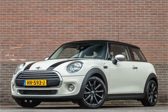 MINI One 1.2 Business, 69.000km, 2e eigenaar, Navigatie, Bl