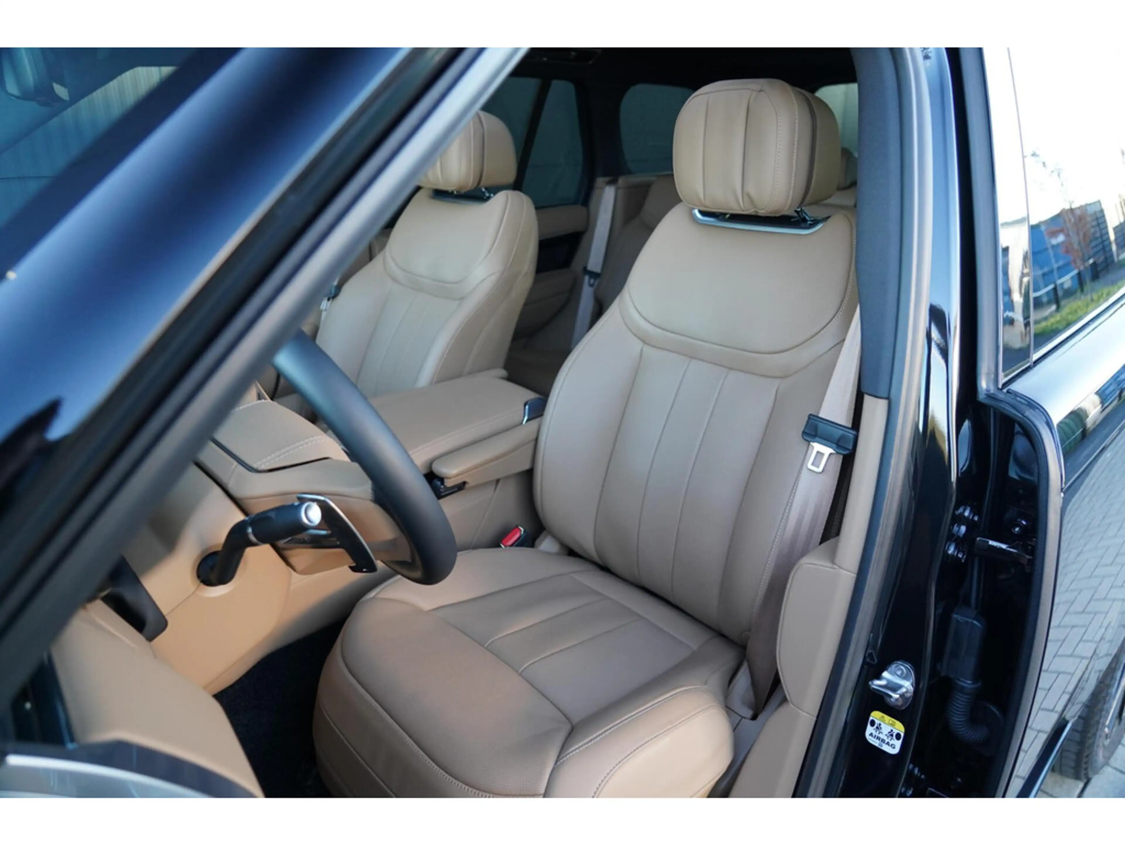 Land Rover Range Rover 3.0 P460e HSE PHEV | Trekhaak | Softclose | 4 wiel — photo 2