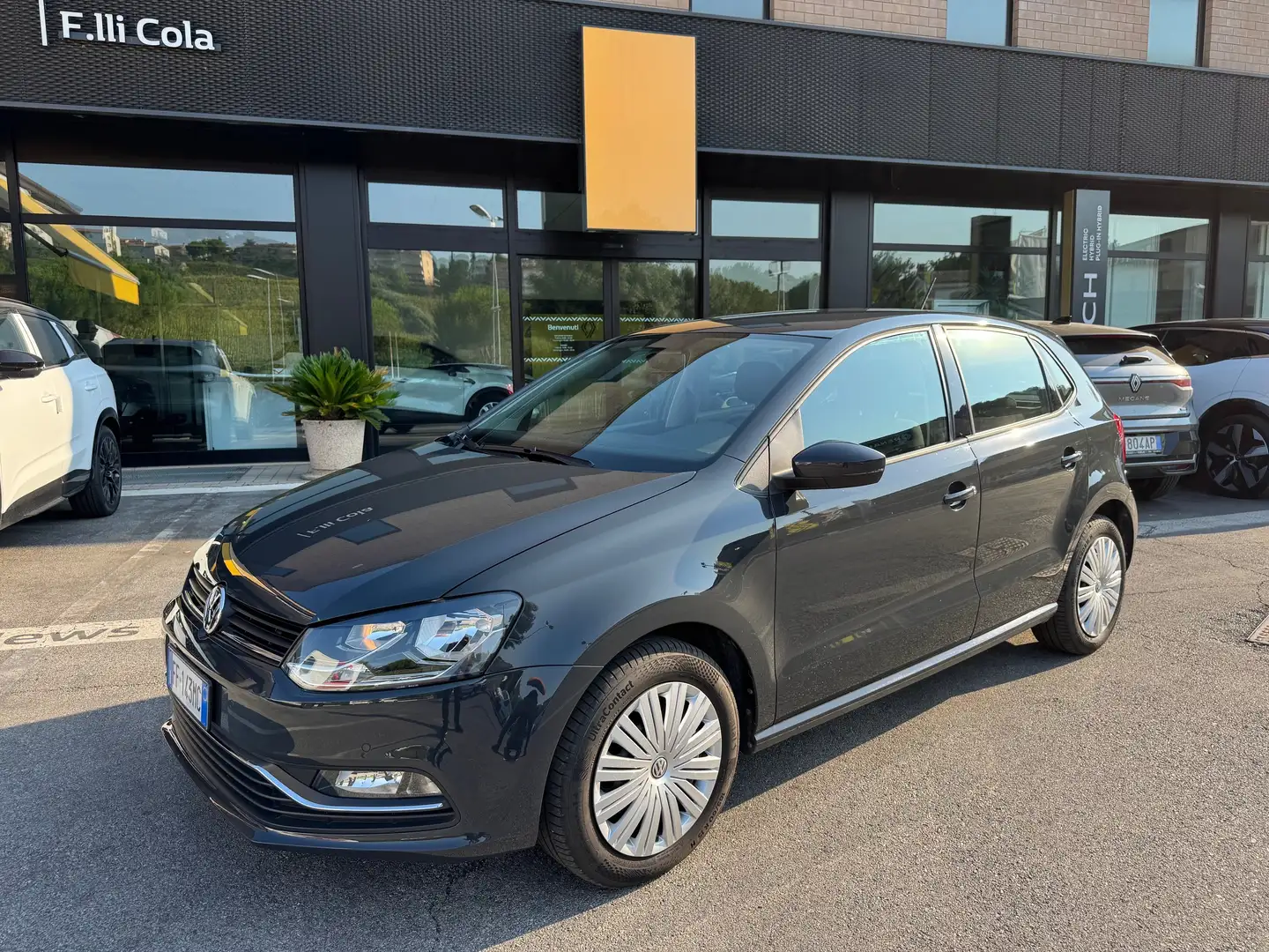 Volkswagen Polo Polo V 2014 5p 1.2 tsi bm Comfortline Grigio - 1