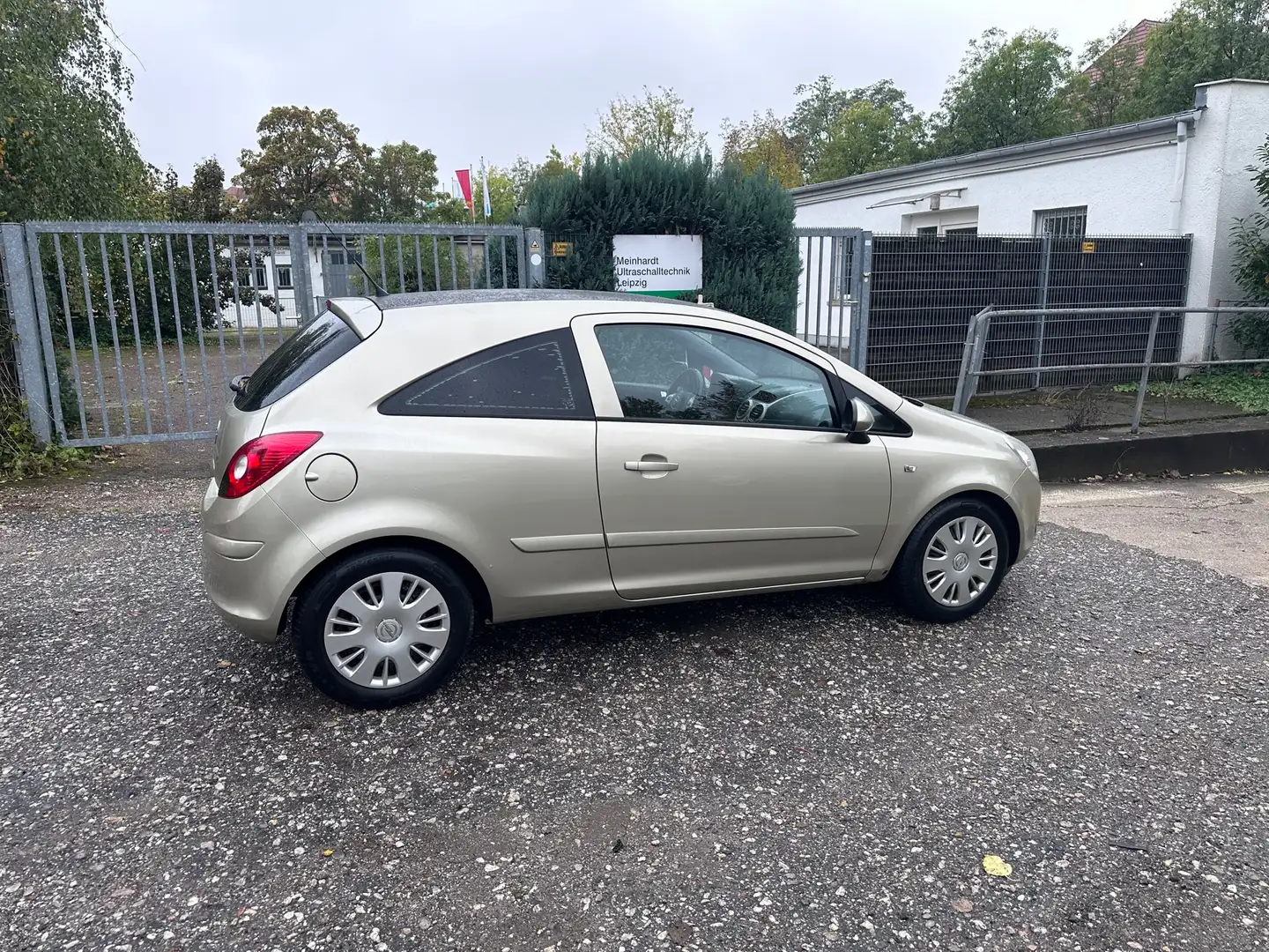 Opel Corsa 1.2 16V Catch me Or - 2