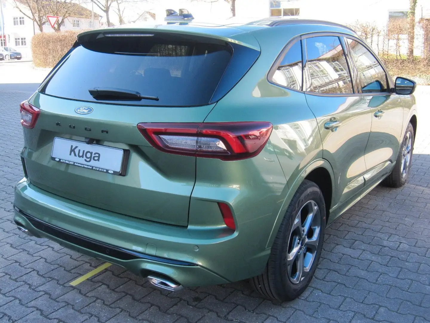Ford Kuga ST-Line Winter-Paket, 5-Jahre Garantie Grün - 2