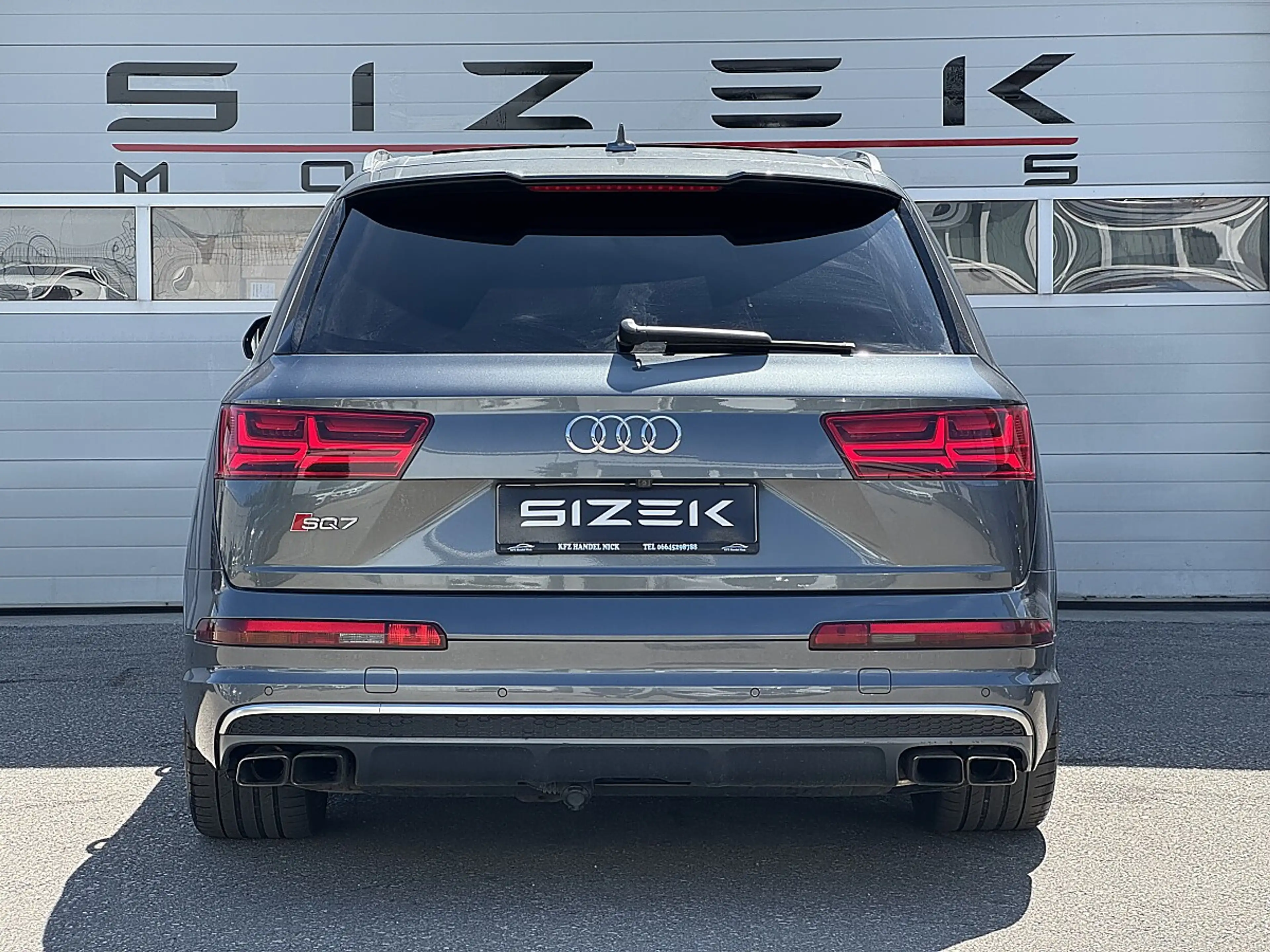 Audi SQ7 TDI quattro Tiptronic|S-LINE|AHK|PANO|VIRTUAL-C... — photo 6