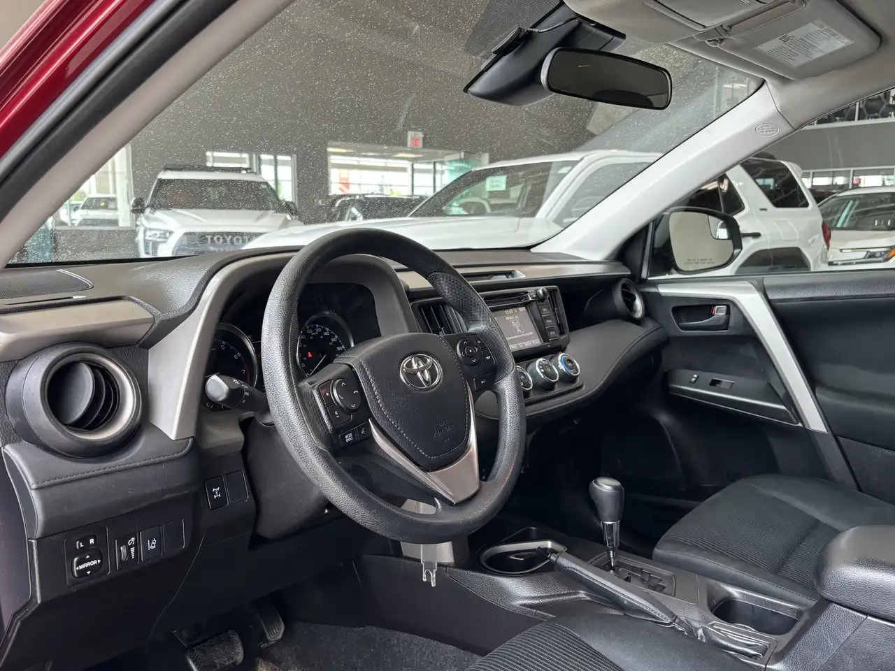 Toyota RAV 4 снимка Toyota RAV 4