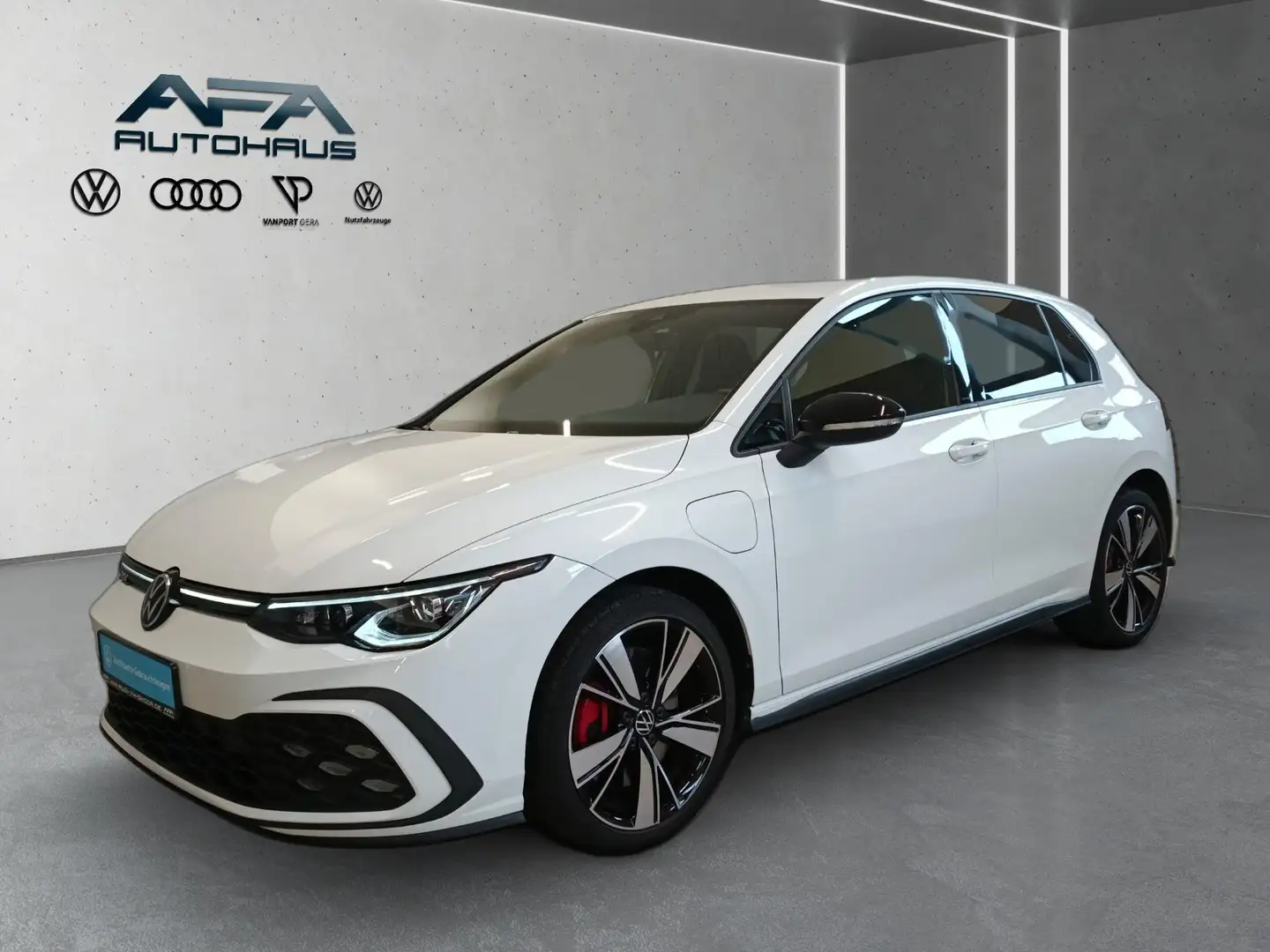 Volkswagen Golf VIII GTE 1.4 TSI DSG BlackStyle*Matrix*RFK Weiß - 2