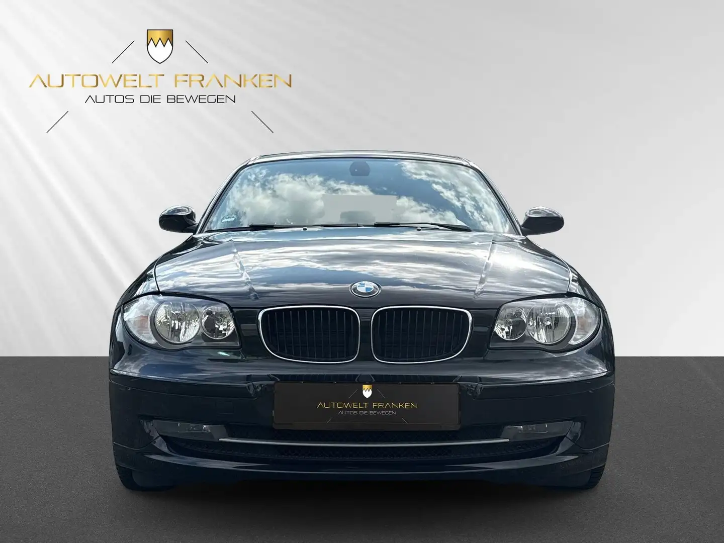 BMW 118 i *TÜV NEU*PDC*TEMPO*SHZ*KLIMA* Schwarz - 2