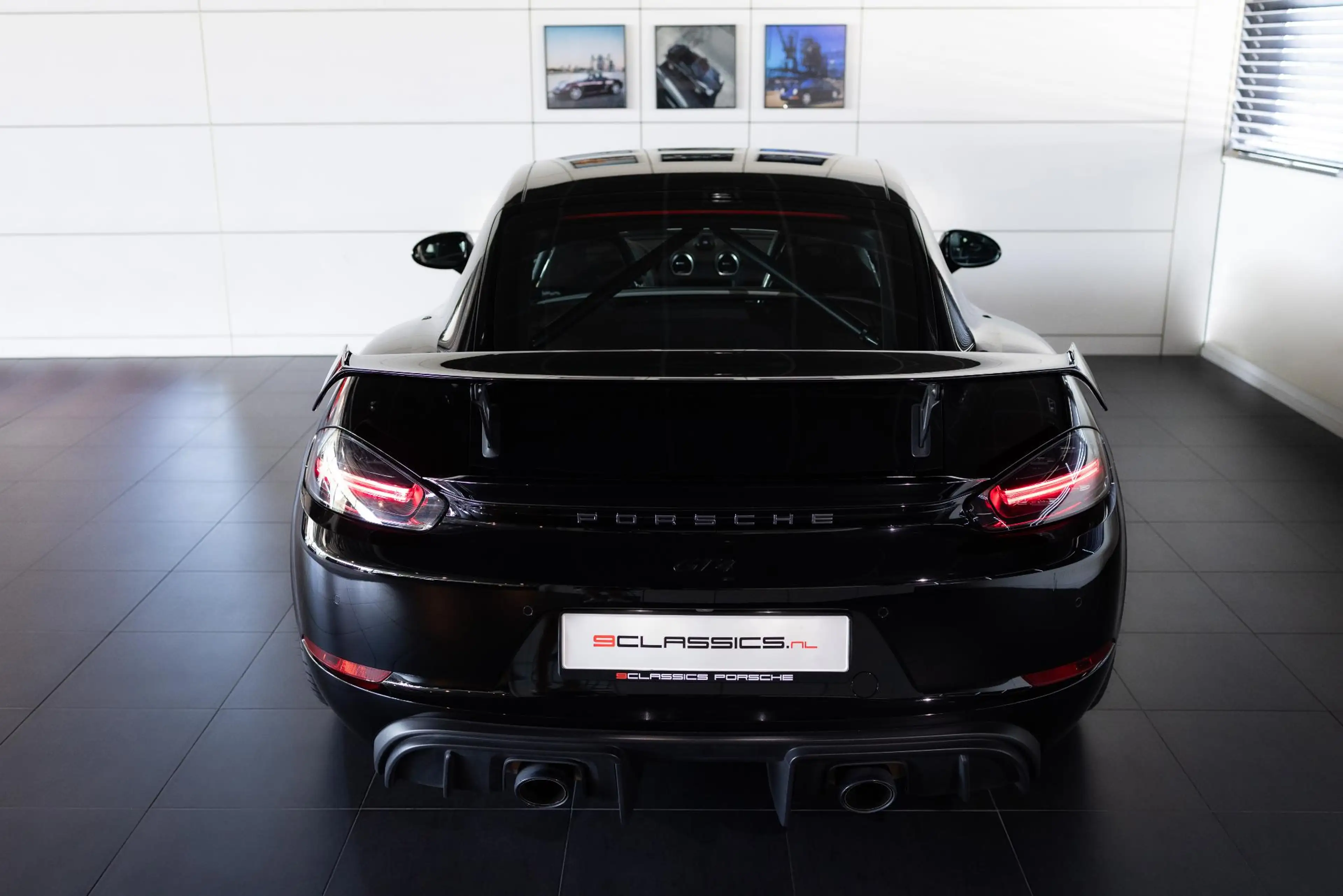 Porsche 718 GT4 4.0 — photo 14