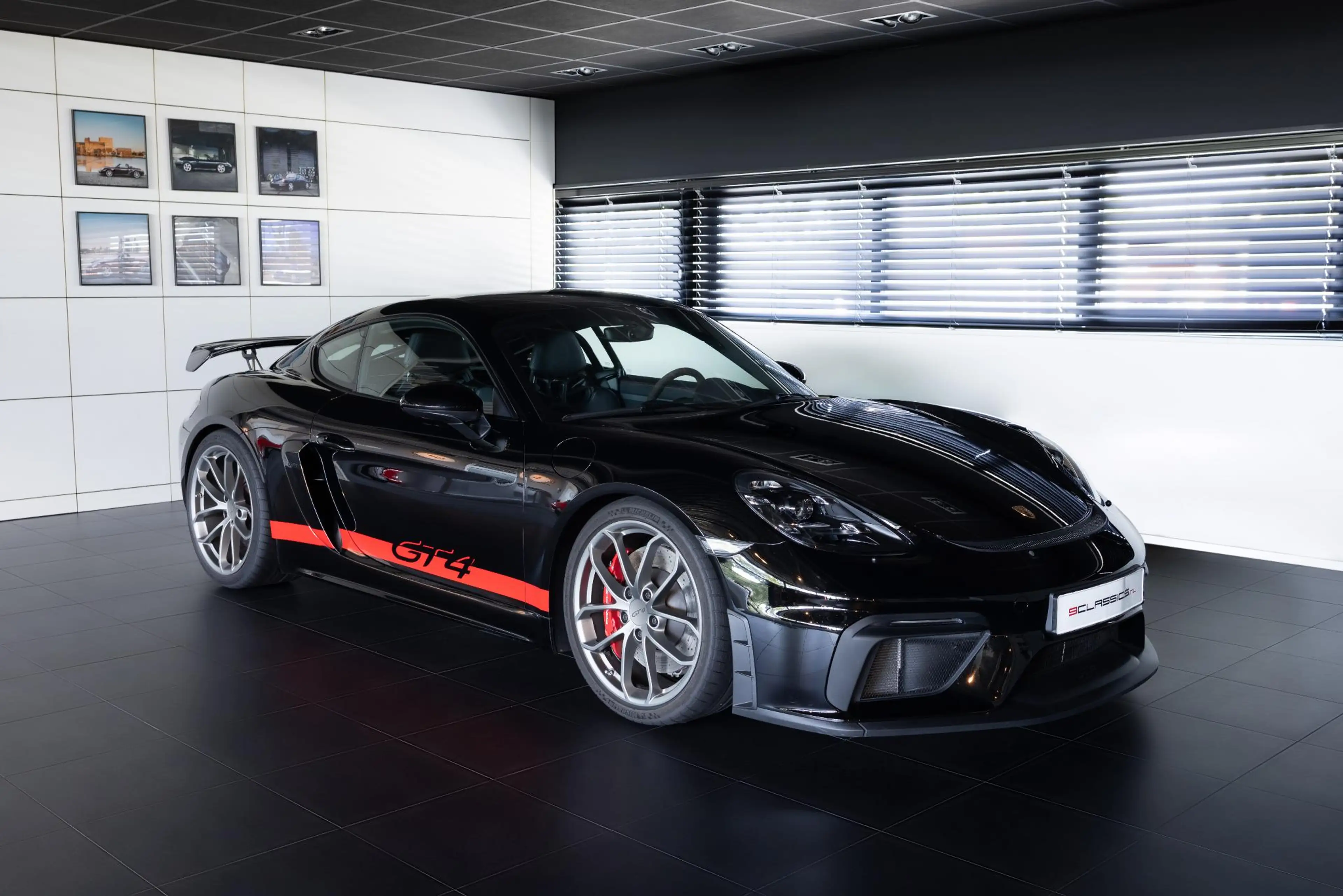 Porsche 718 GT4 4.0 — photo 5