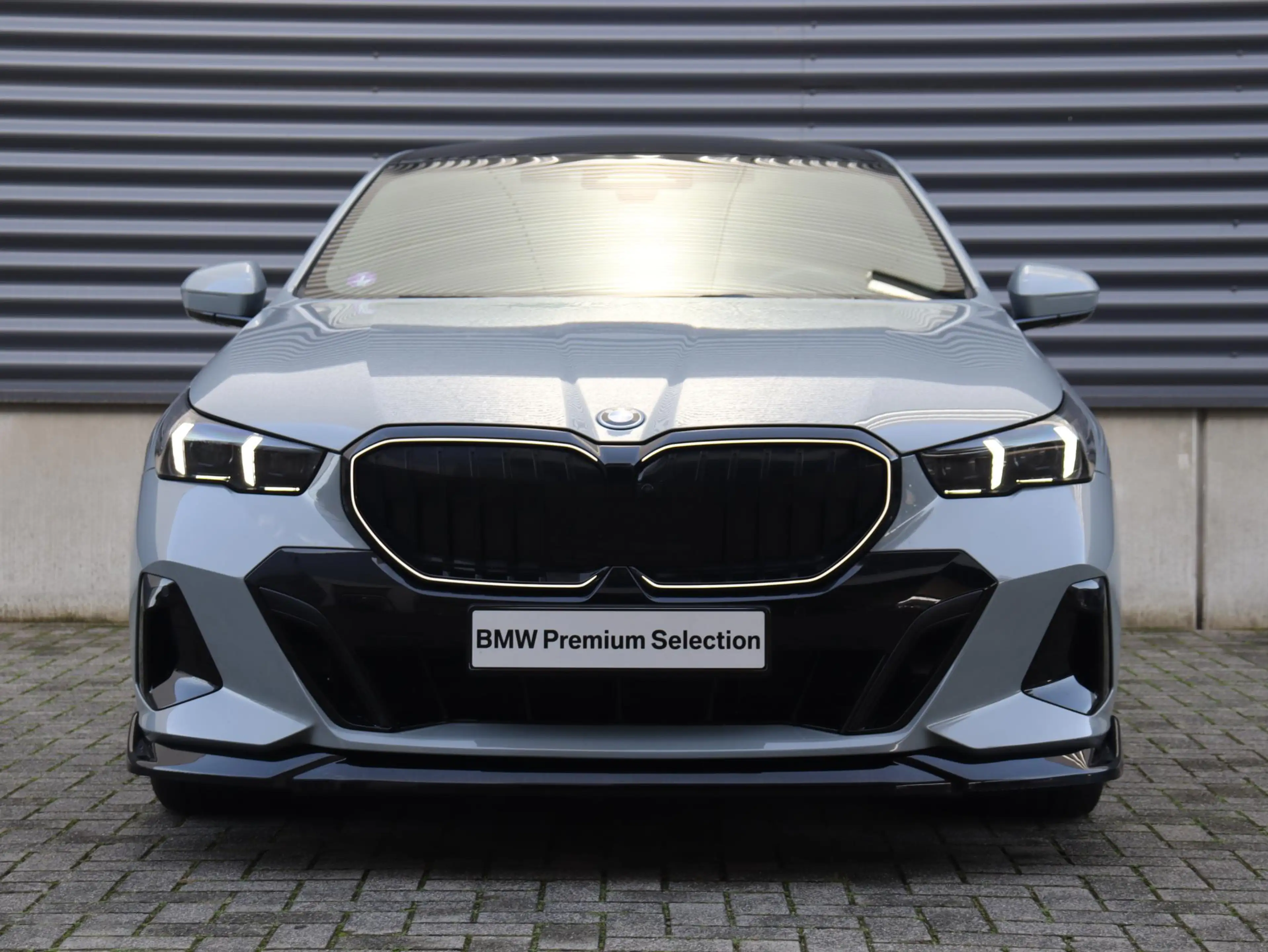 BMW 530 5-serie Sedan 530e | M Sportpakket Pro | Panodak | — photo 3