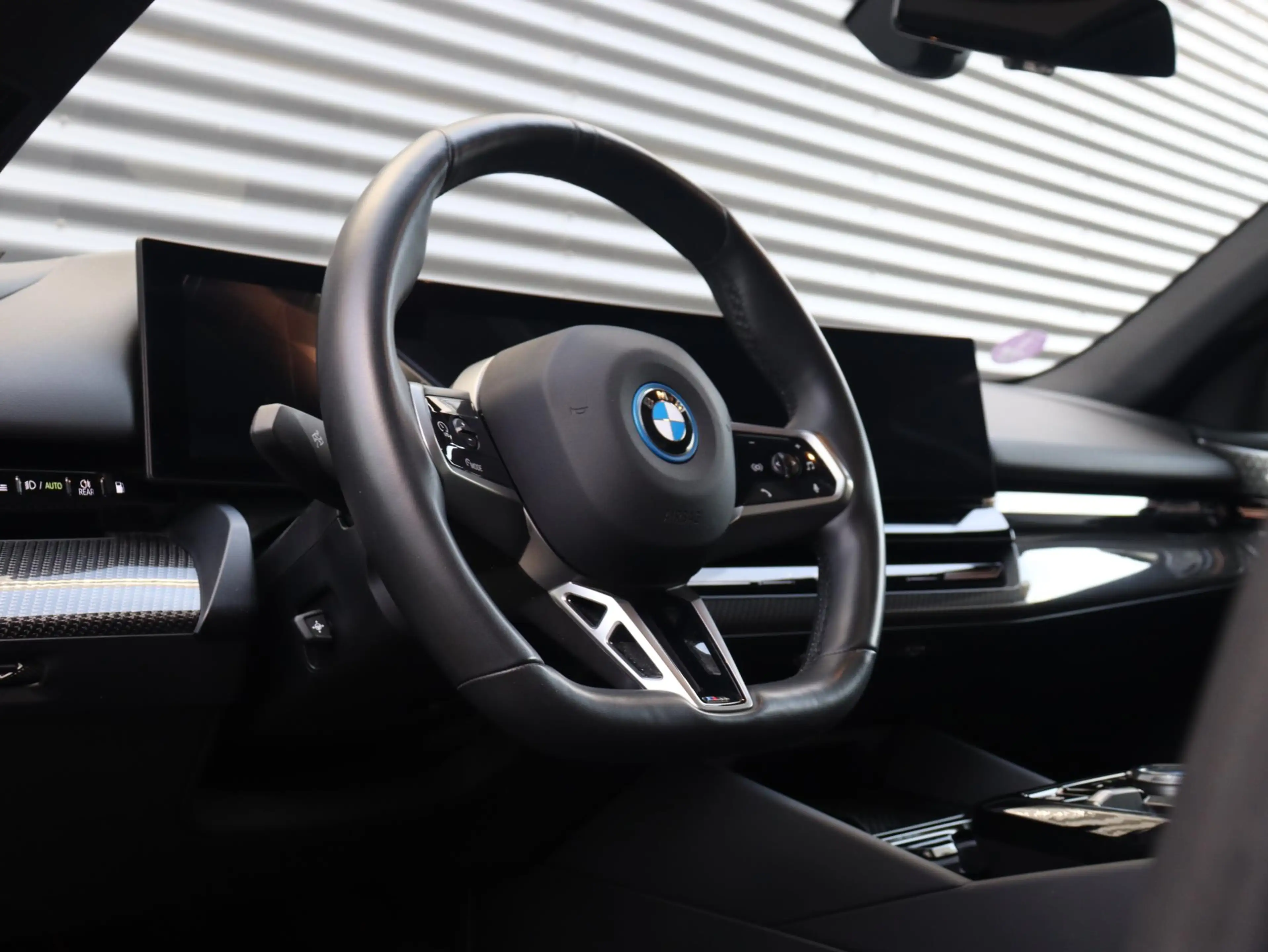 BMW 530 5-serie Sedan 530e | M Sportpakket Pro | Panodak | — photo 15