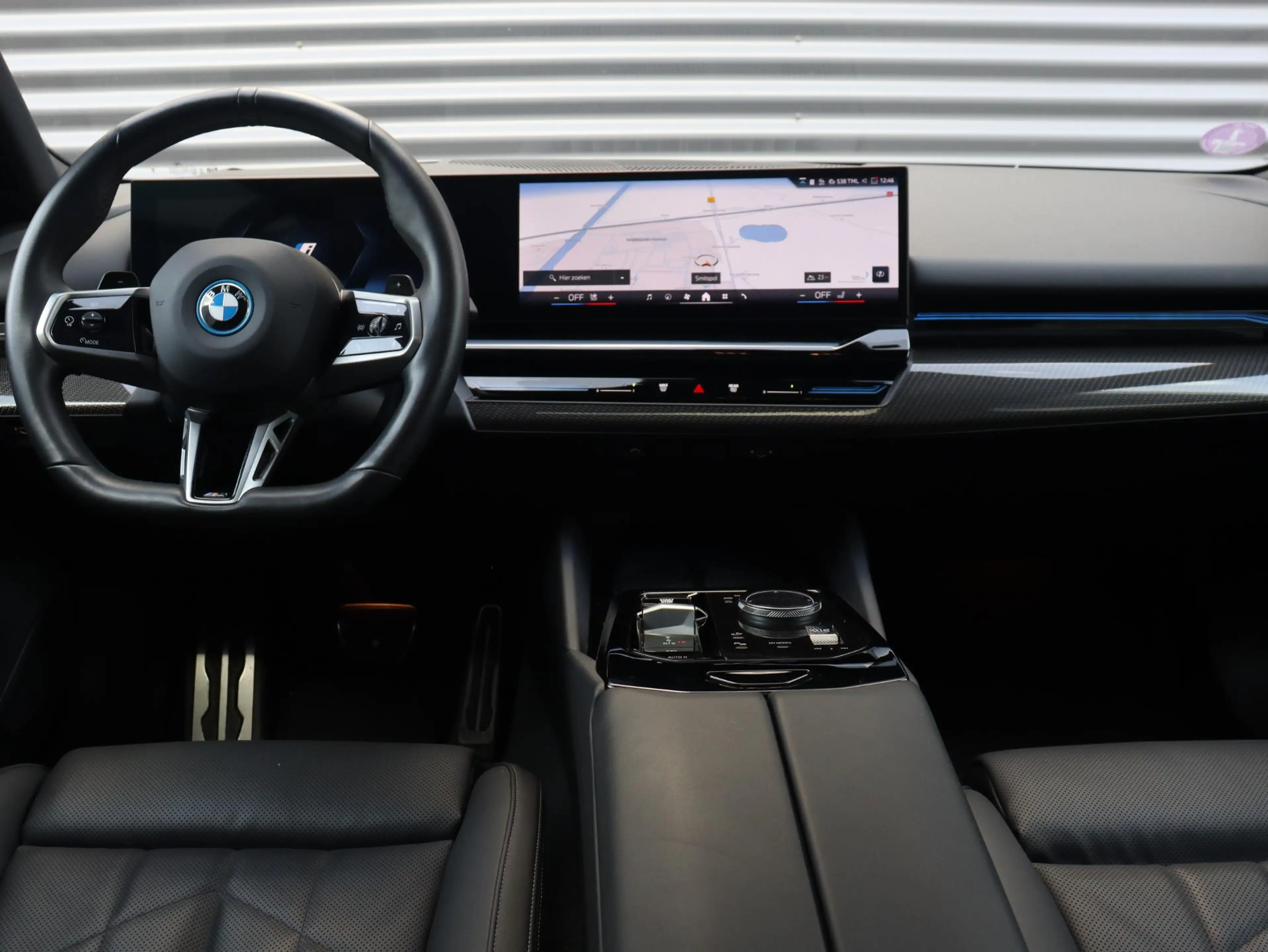 BMW 530 5-serie Sedan 530e | M Sportpakket Pro | Panodak | — photo 11