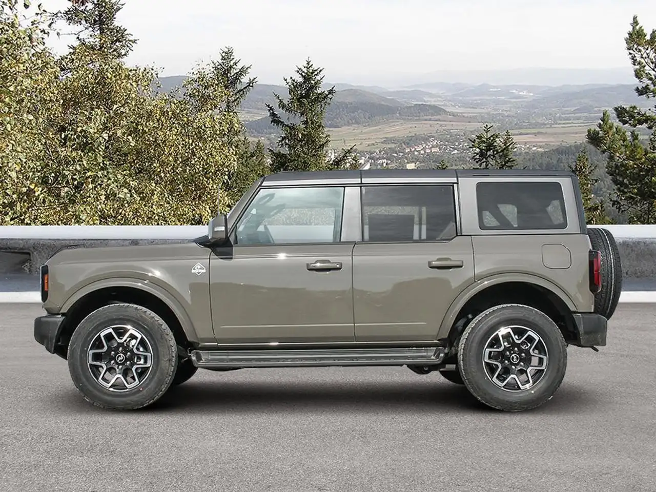 Ford Bronco снимка Ford Bronco