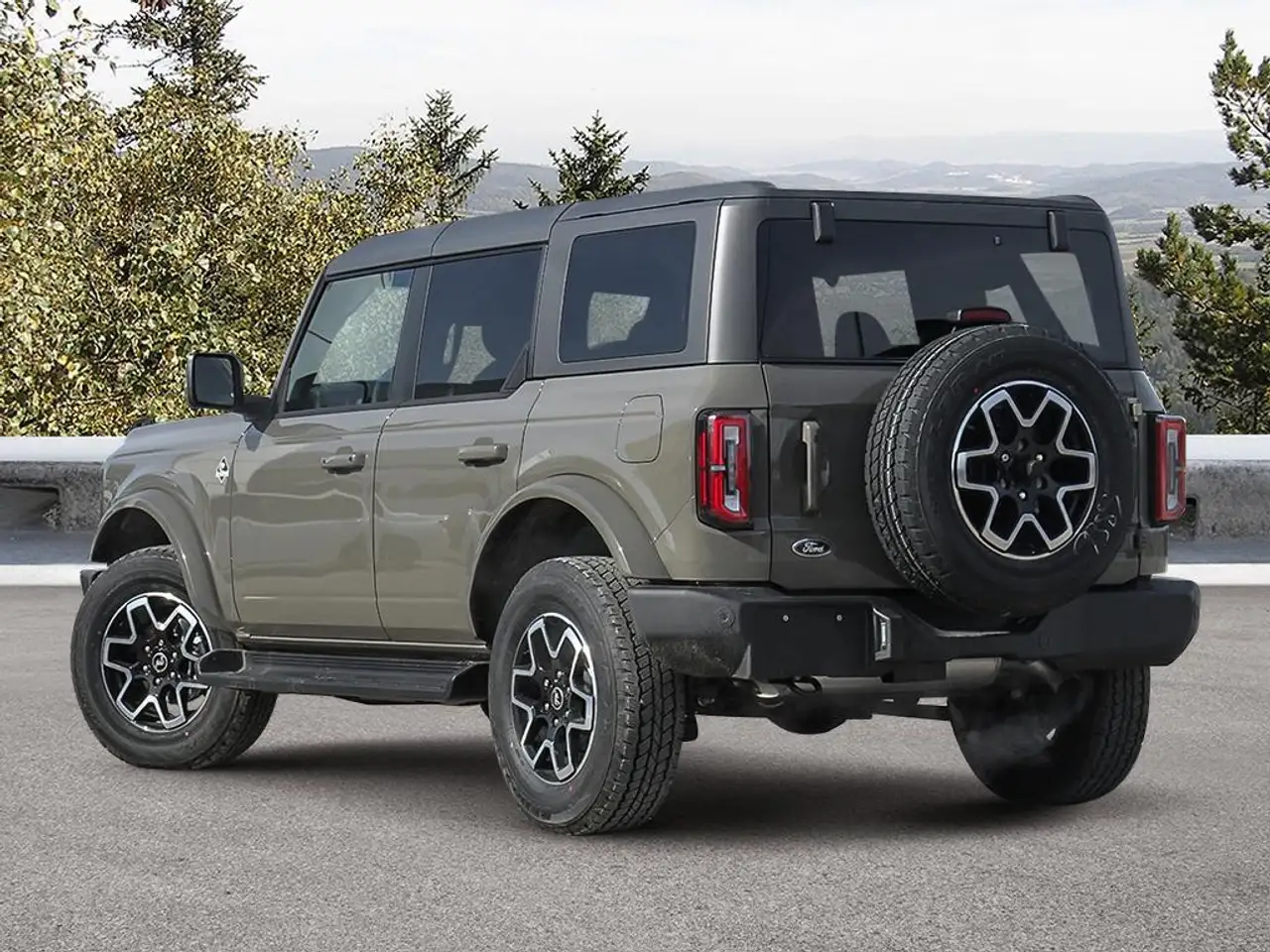 Ford Bronco снимка Ford Bronco