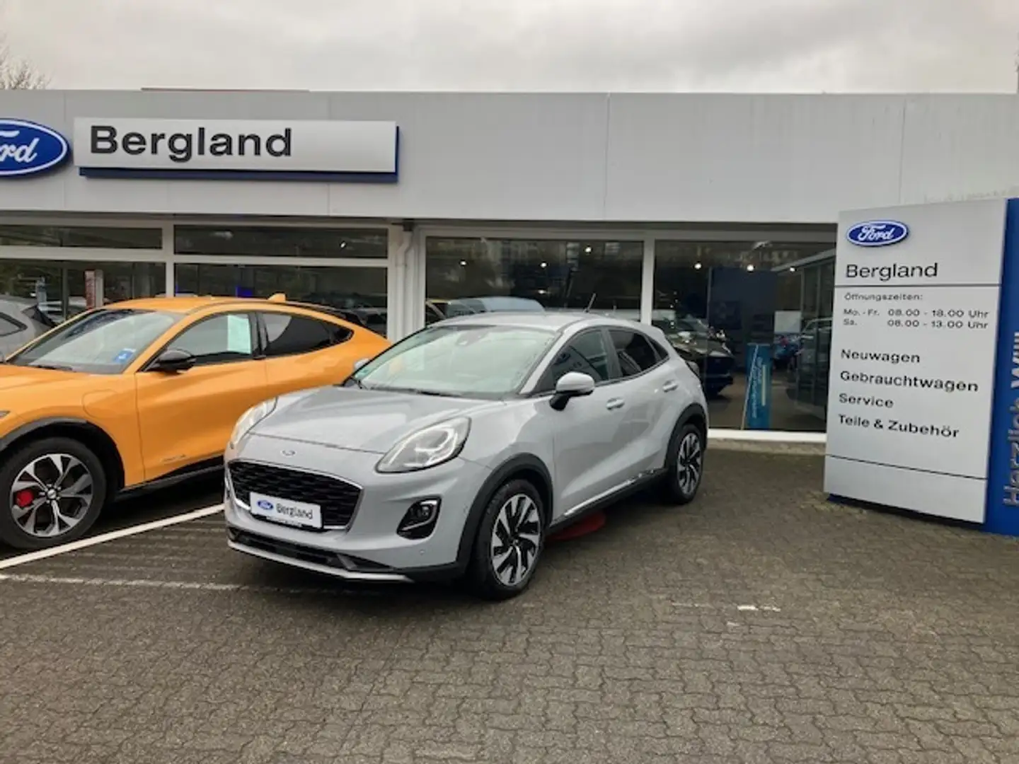 Ford Puma Titanium Automatik Fahrassistenz- Komfort- Gris - 1