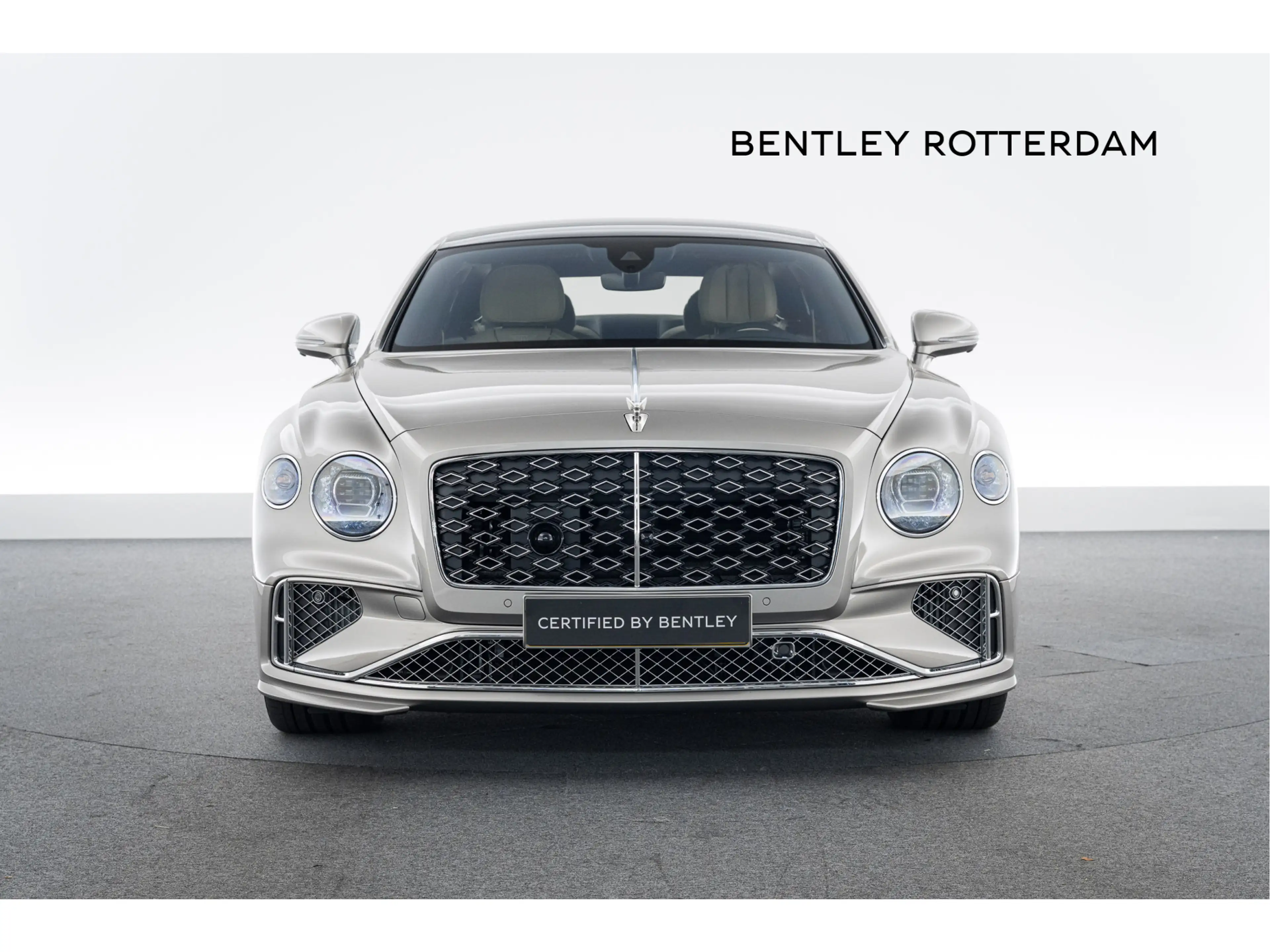 Bentley Flying Spur Mulliner V8 Hybrid MY2026 — photo 4