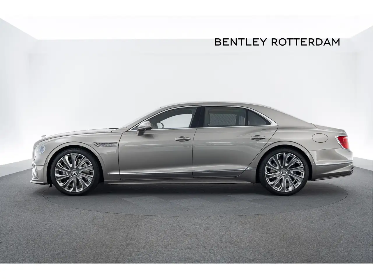 Bentley Flying Spur 2026