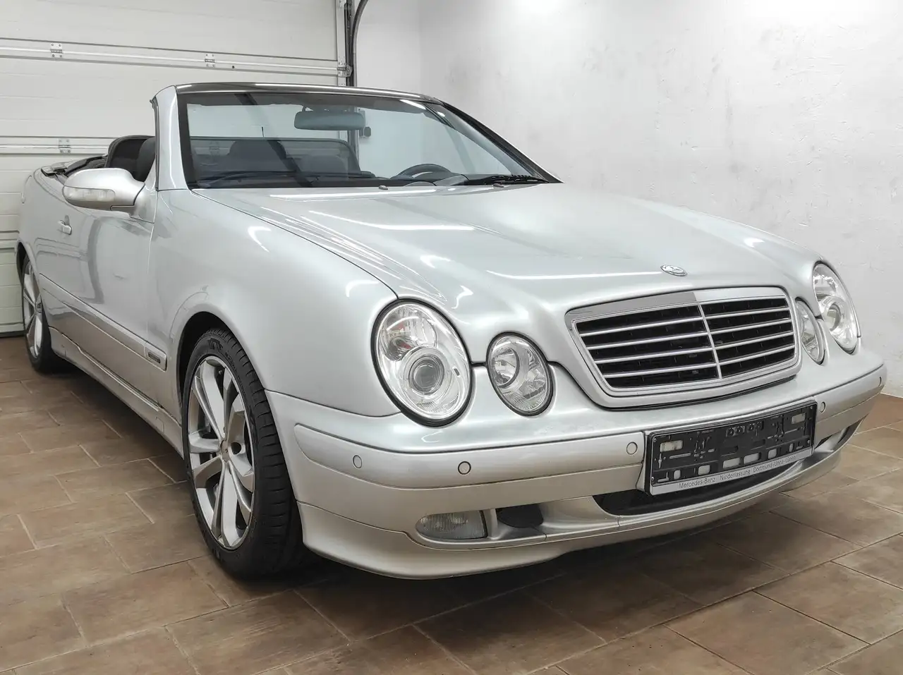 Mercedes-Benz CLK 200 2.0 CABRIO KOMPRESSOR NAVI AUTOMATIK KLIMA LEDER PDC Avantgarde, foto 2