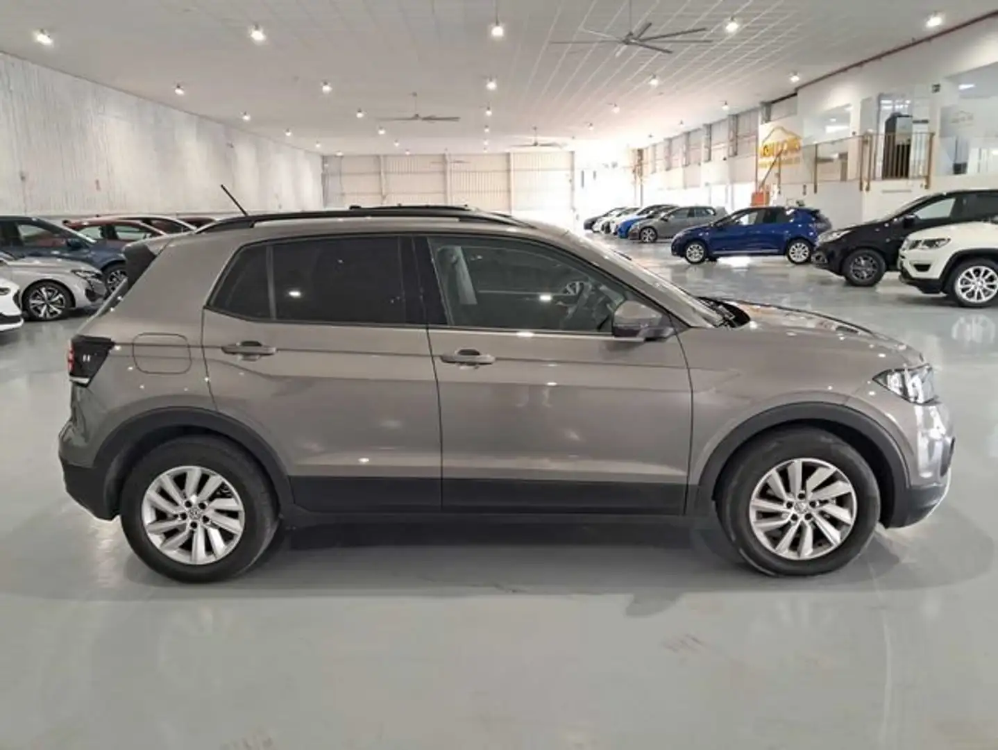 Volkswagen T-Cross Sport 1.0 TSI 85kW (115CV) DSG Gris - 2