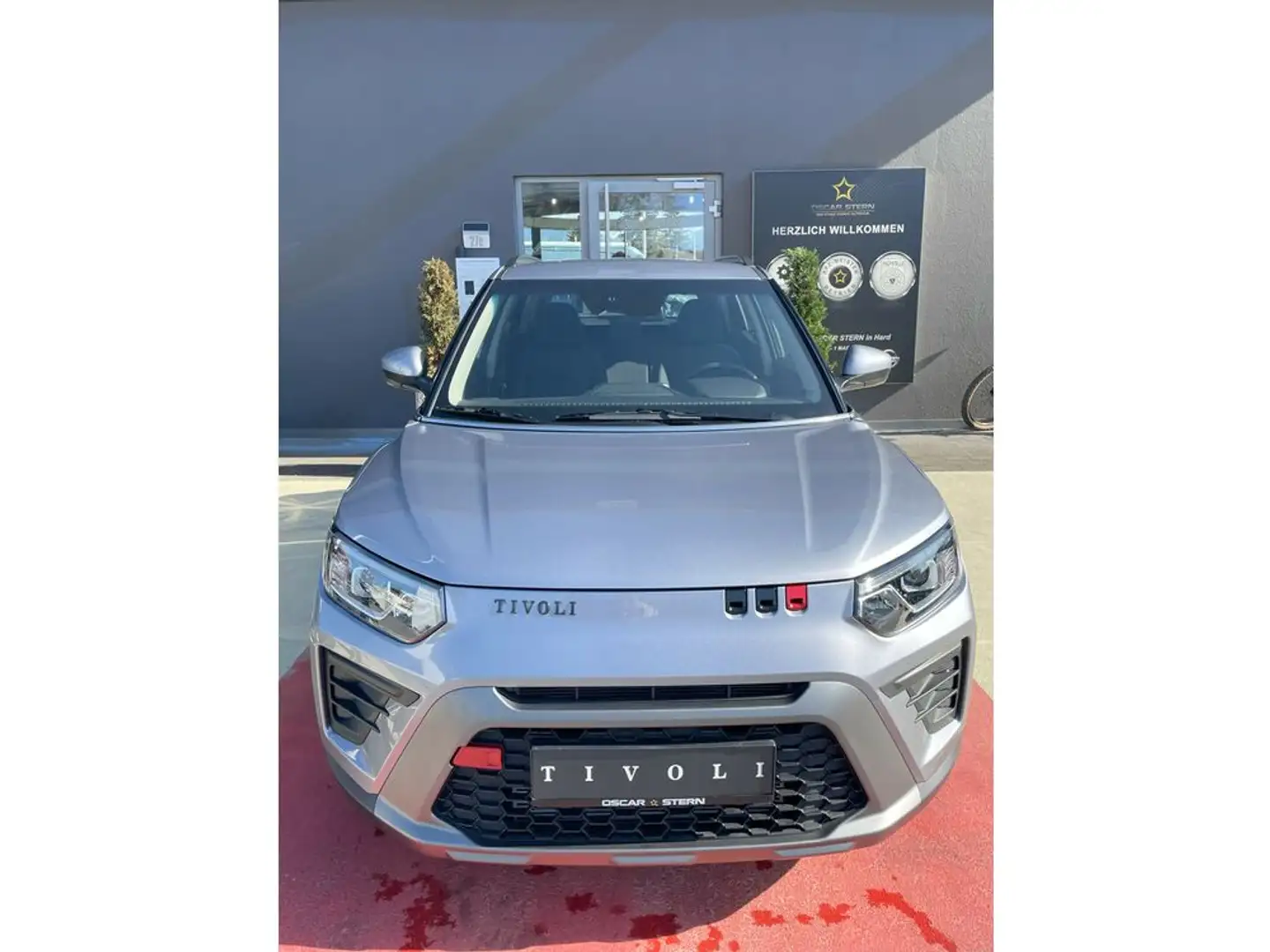 KGM Tivoli KGM 1.5 GDI Style Automatik Grau - 2