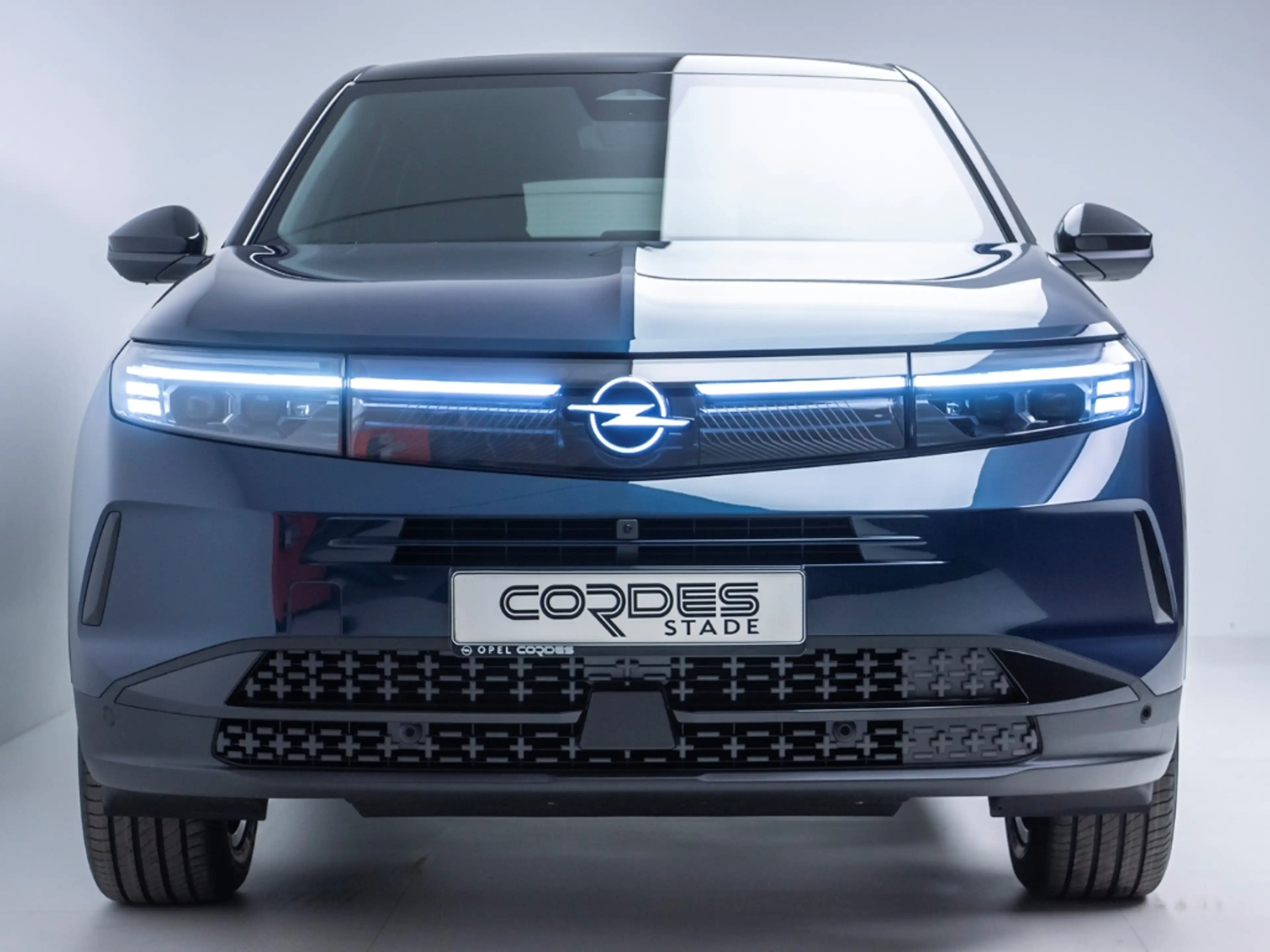 Opel Grandland Ultimate Mild-Hybrid Panno, HUD, AHK, MATRIX-LED N — photo 13