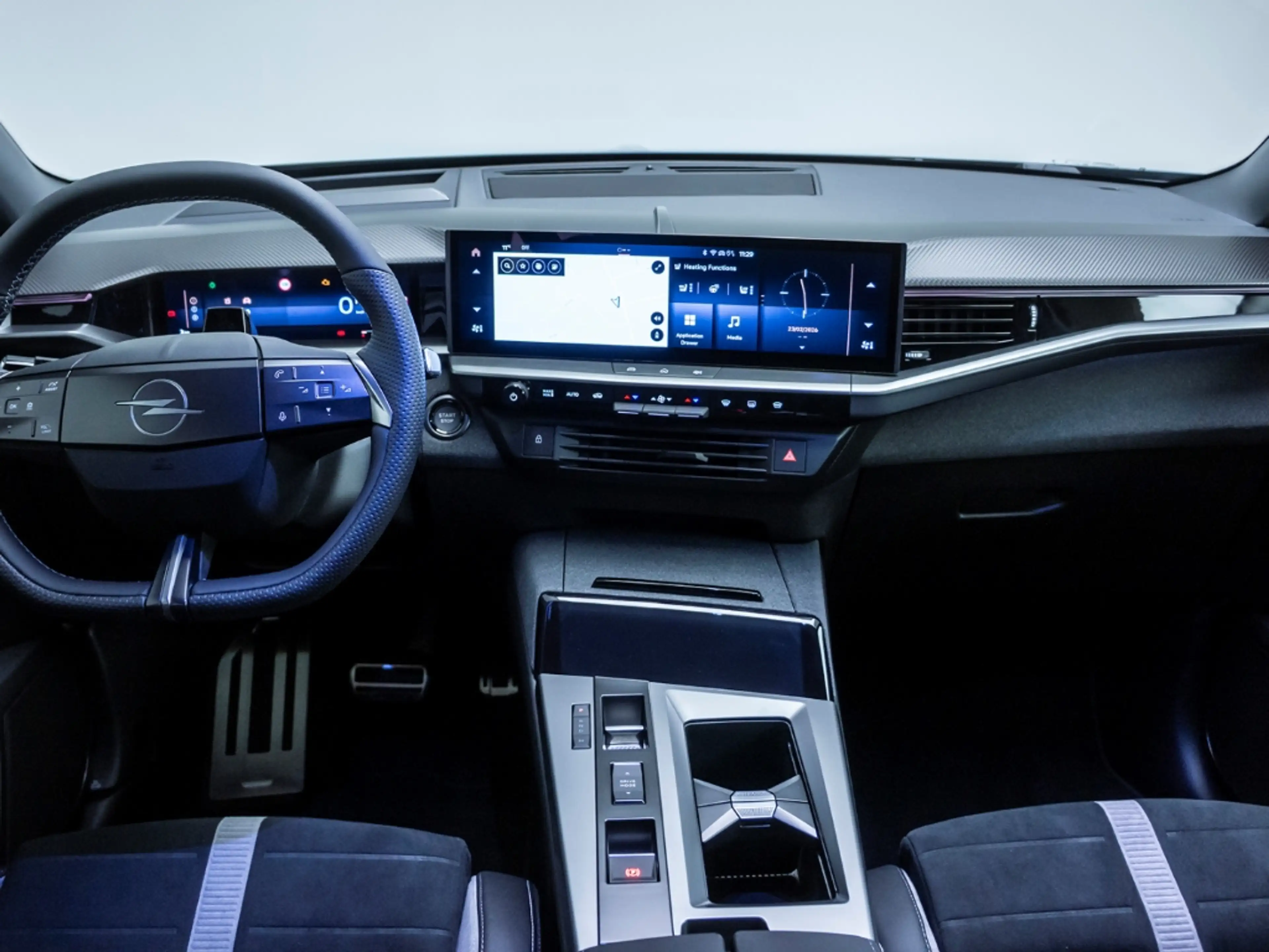 Opel Grandland Ultimate Mild-Hybrid Panno, HUD, AHK, MATRIX-LED N — photo 15