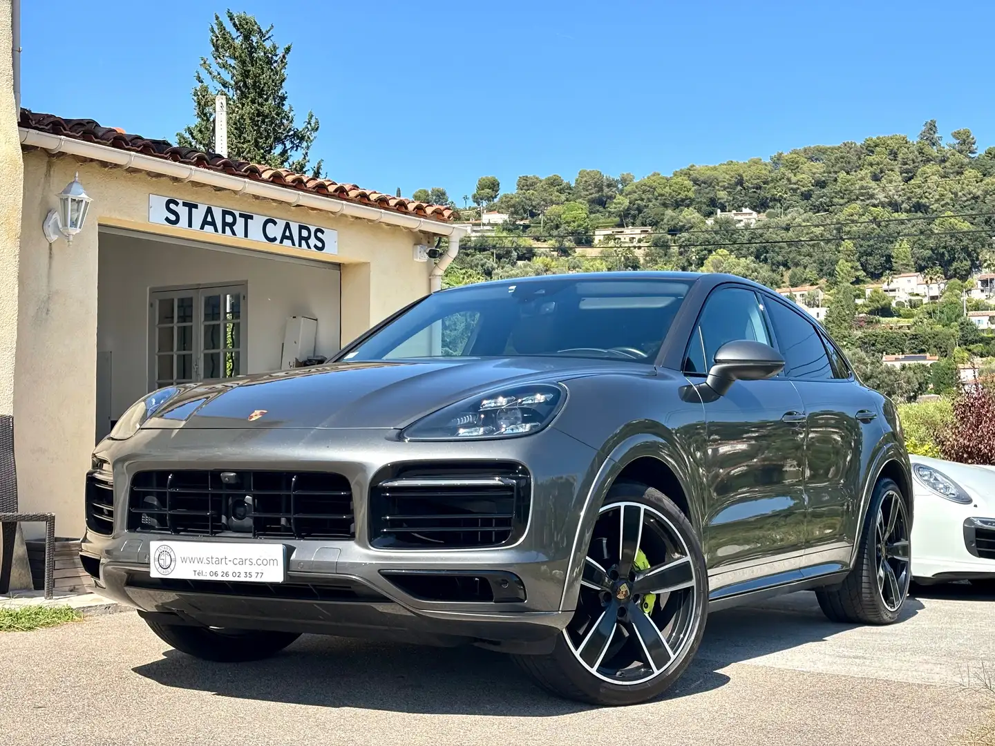 Porsche Cayenne Cayenne Coupe E-Hybrid 3.0 V6 462 ch Tiptronic BVA Grau - 1