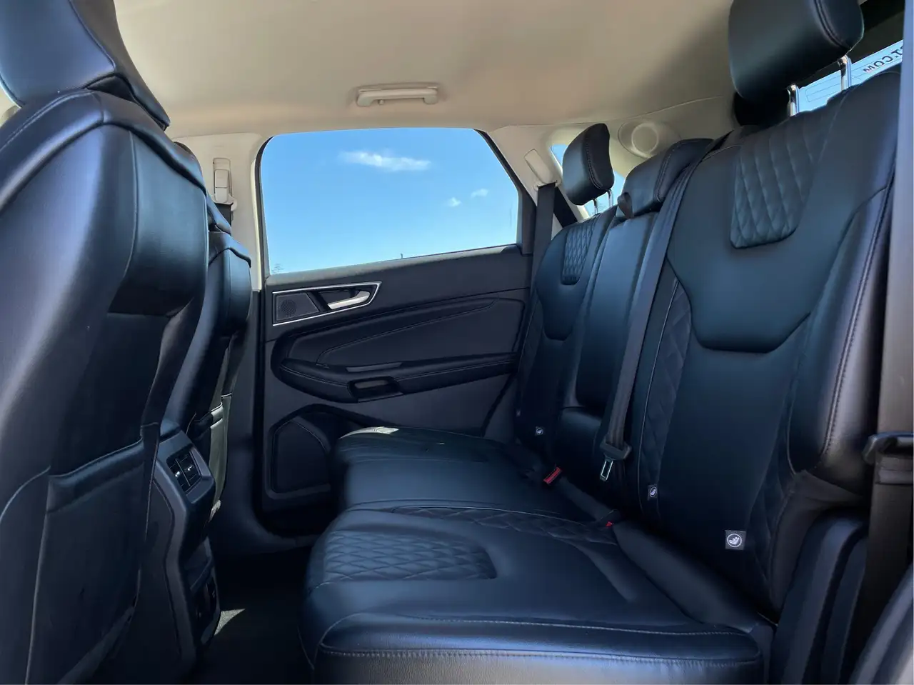 Ford Edge снимка Ford Edge