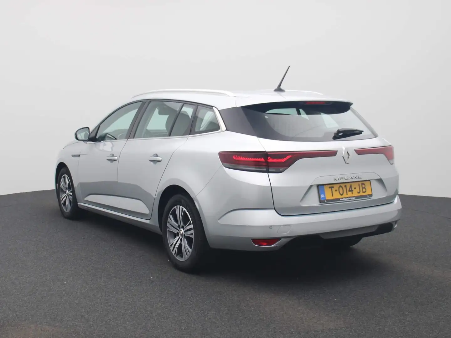 Renault Megane Estate 1.3 TCe 140Pk Equilibre | 1700kg Trekvermog Gris - 2