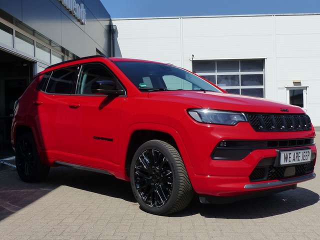 Imagine Jeep Compass 1.5l GSE T4 48V e-Hybr High Altitude DCT