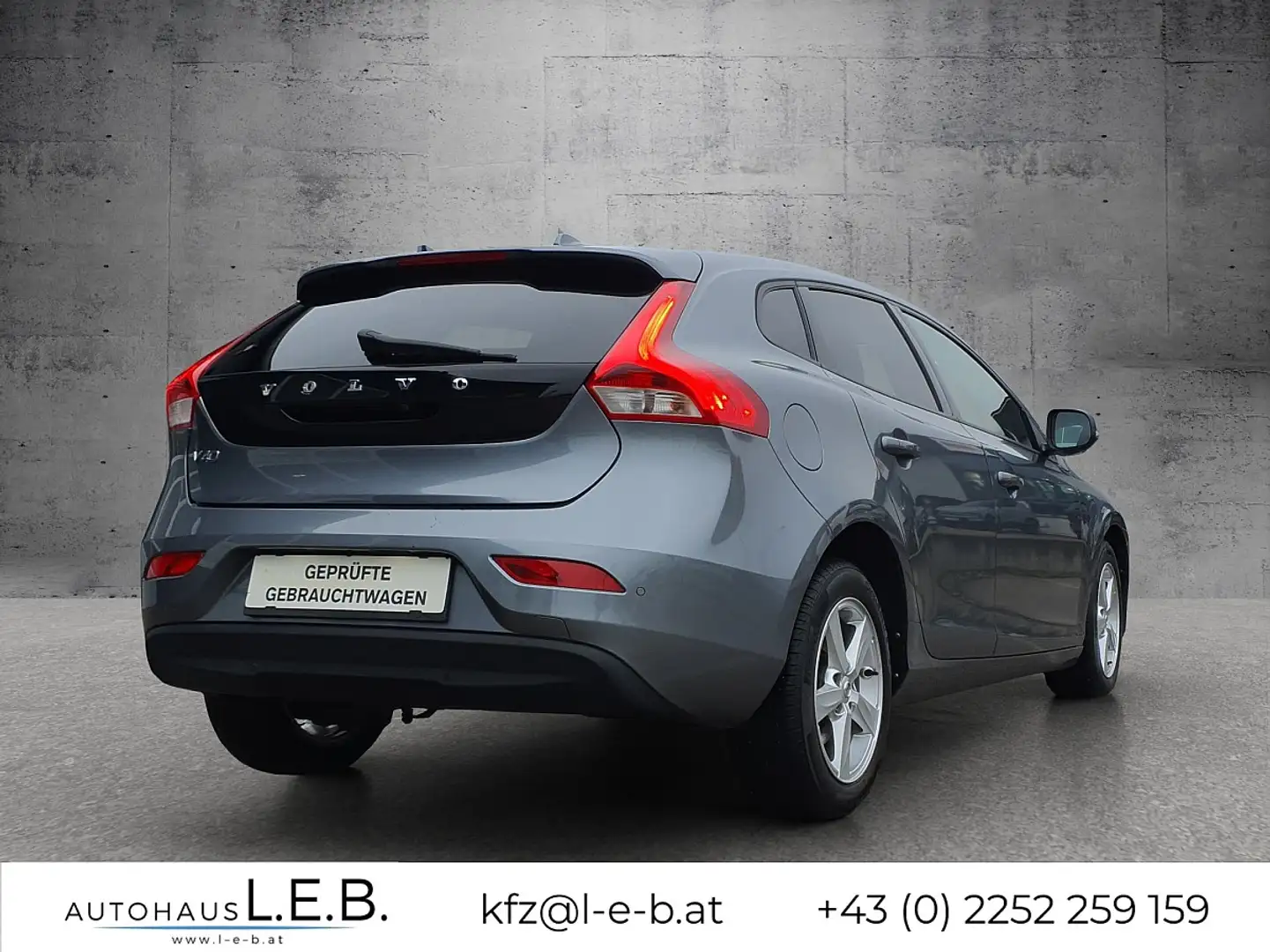 Volvo V40 D2 Kinetic Geartronic Blau - 2