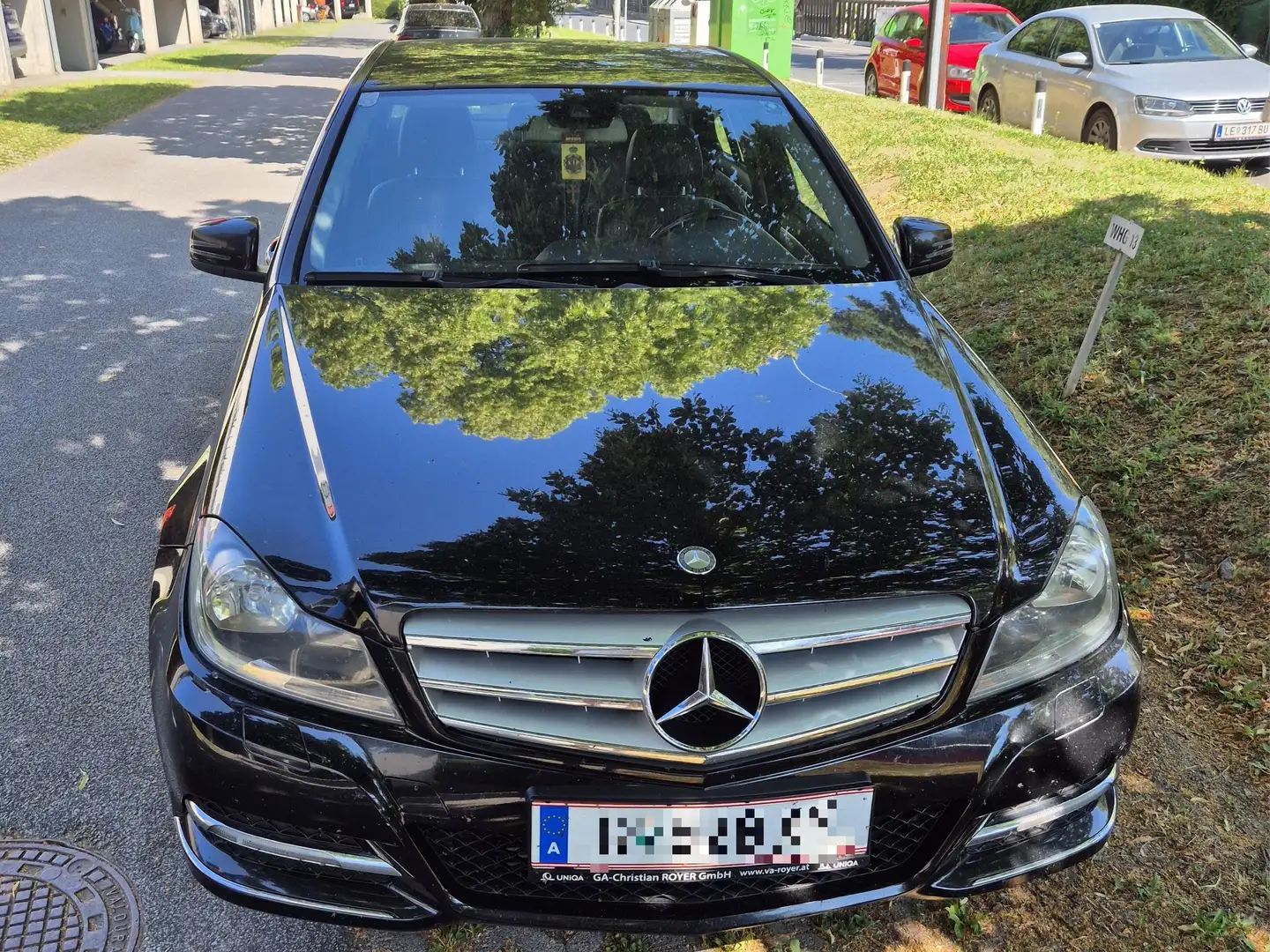 Mercedes-Benz C 180 C 180 CGI Avantgarde BlueEfficiency Aut. Schwarz - 1