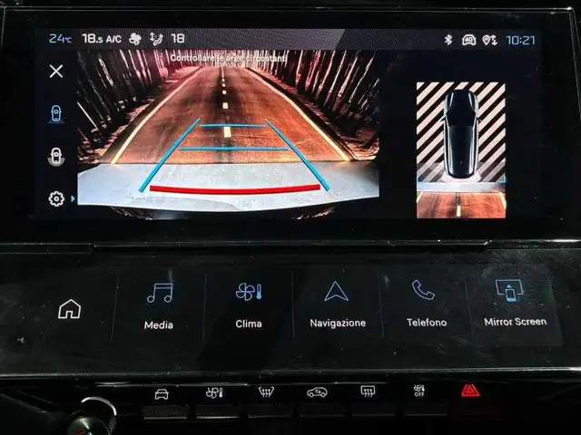 Peugeot 308 view 17