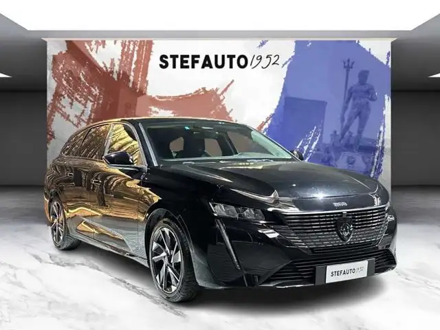 2023 Peugeot 308 in Black for sale