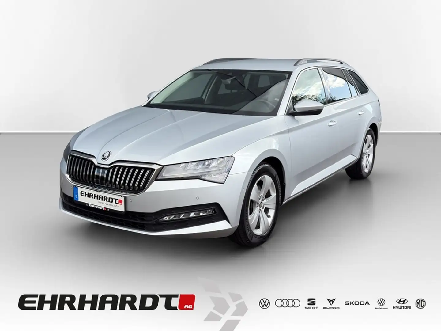 Skoda Superb Combi 2.0 TDI DSG Ambition VIRTUAL*LED*NAV*NEBE... Silber - 1