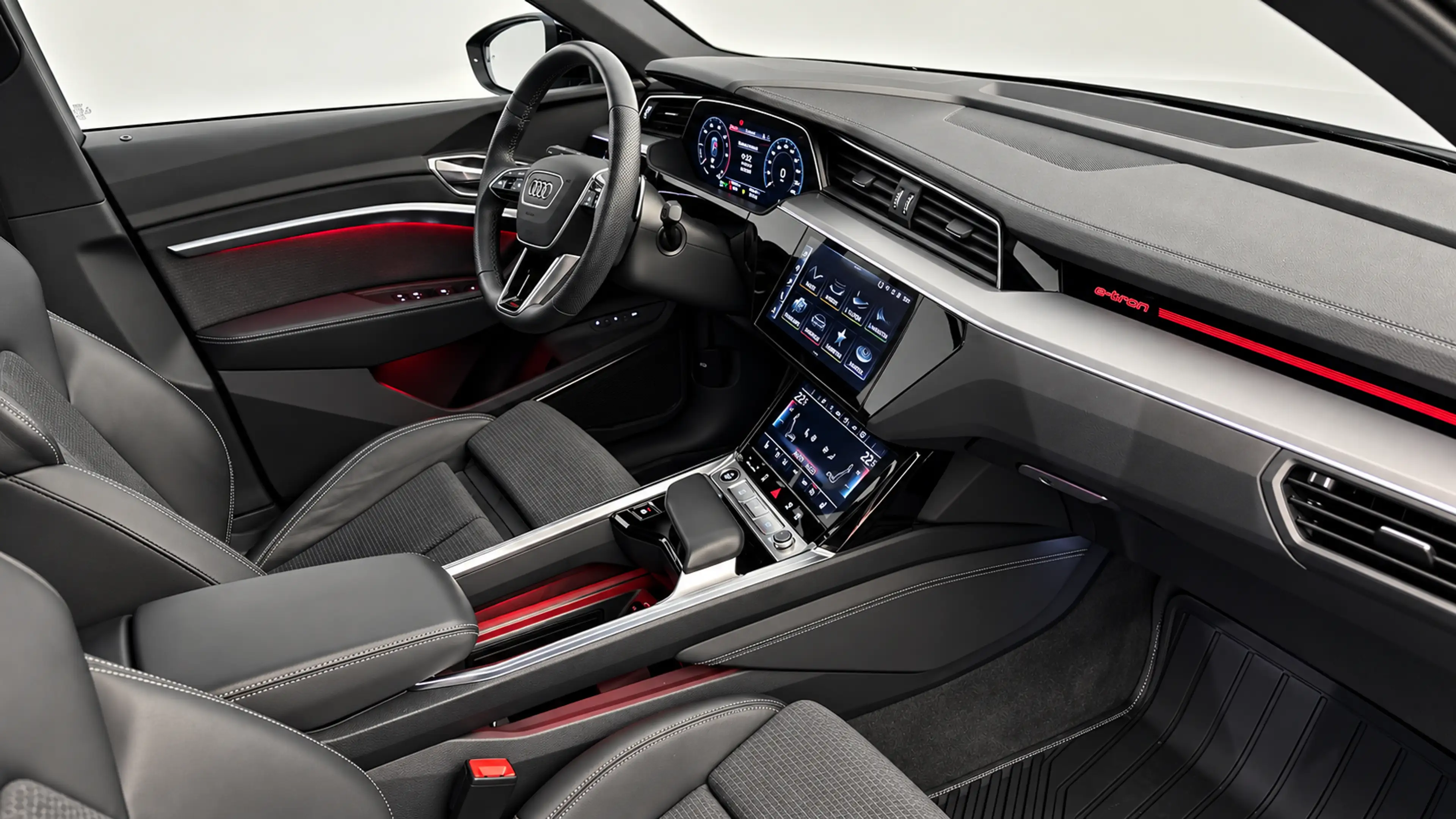 Audi Q8 e-tron 55 quattro advanced — photo 13