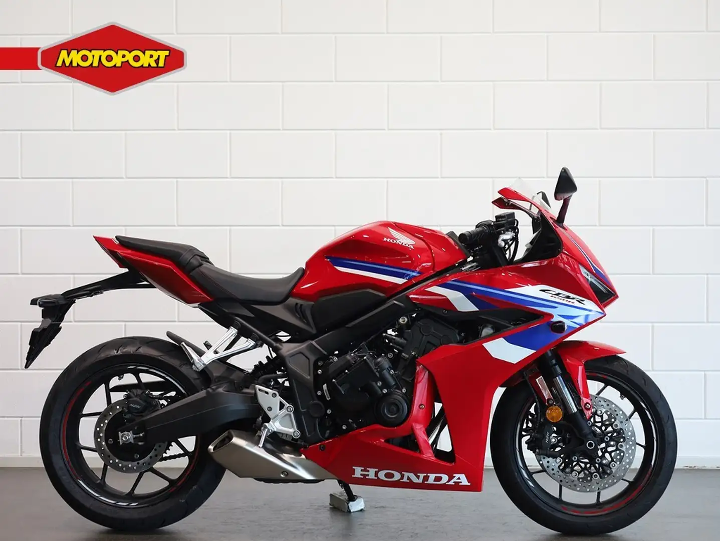 Honda CBR 650 R Piros - 1
