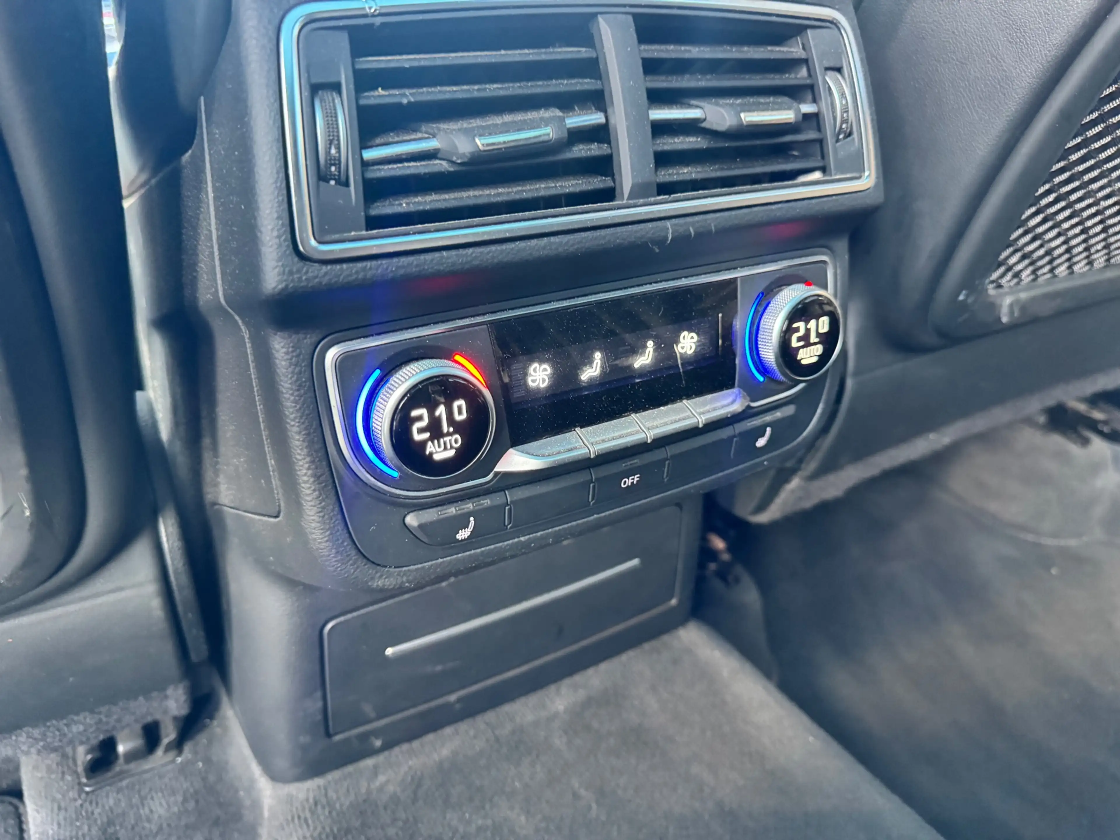 Audi Q7 3.0 TDI quattro Pro Line S — photo 14